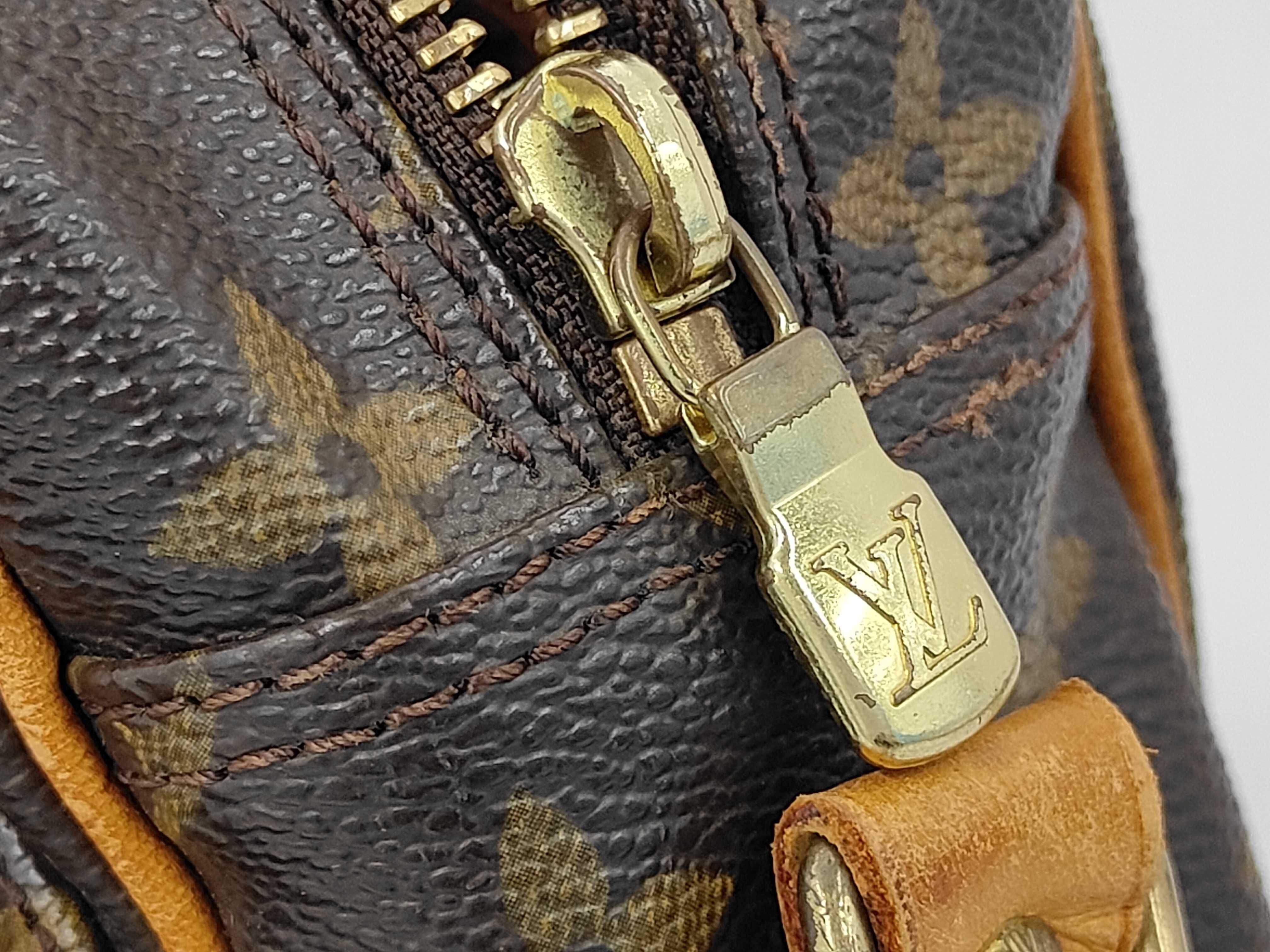 LV Monogram Nile Shoulder Bag M45244 — view 10