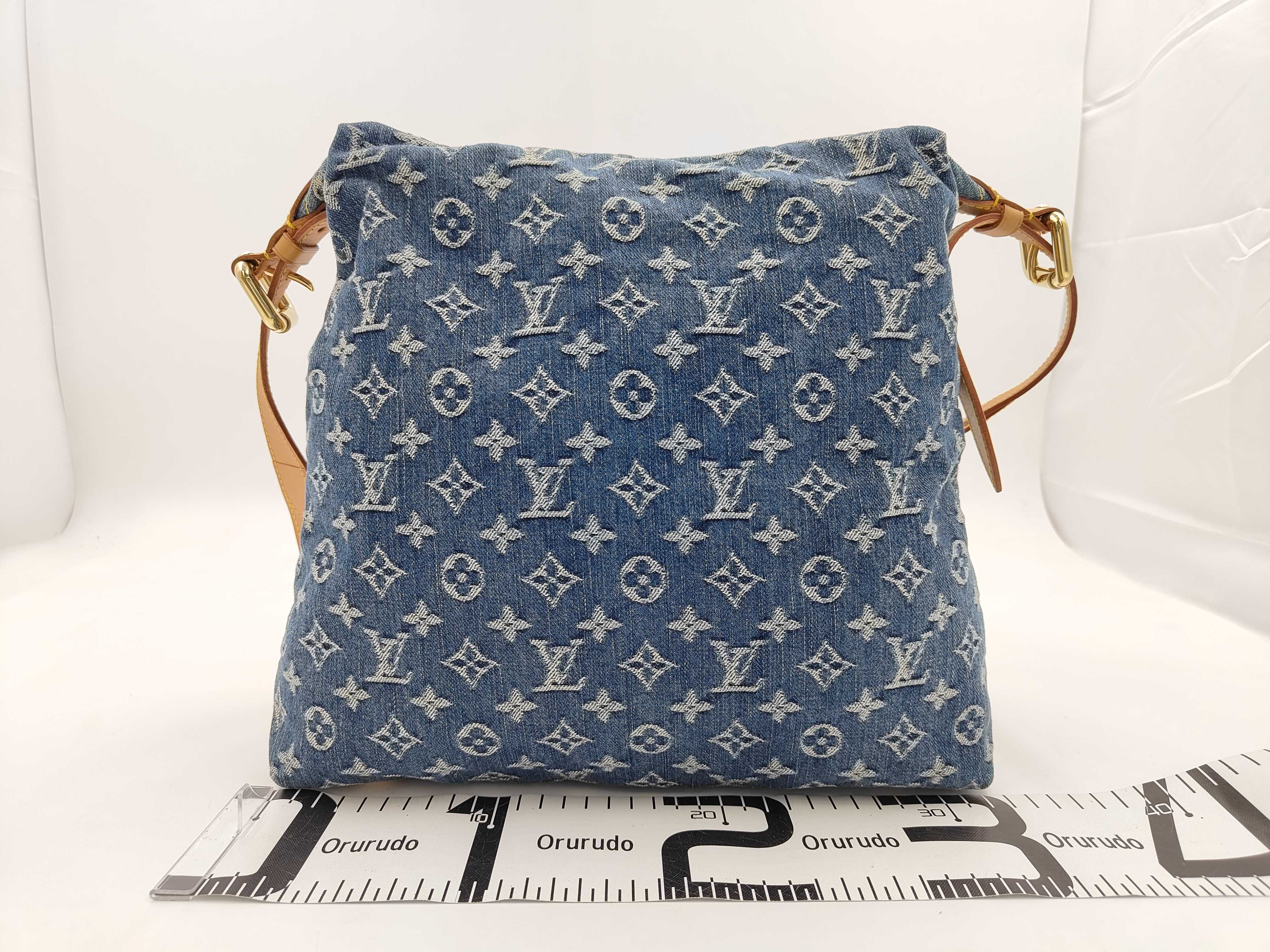 Monogram Denim Baggy GM M95048 Shoulder Bag — view 2