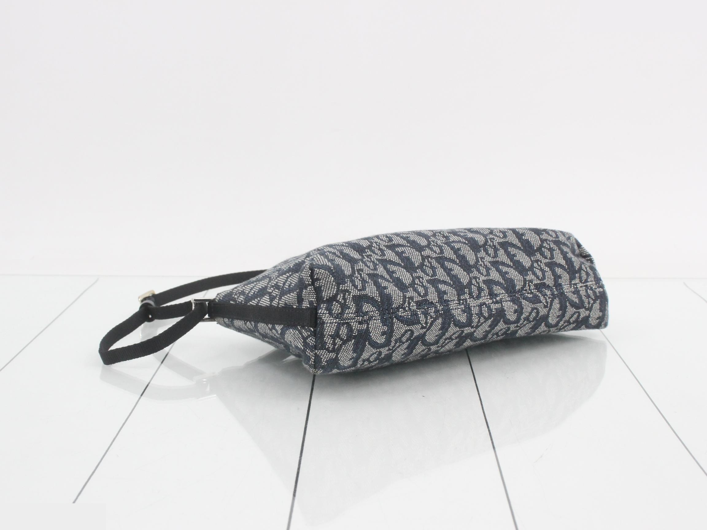 Trotter Shoulder Bag — view 5