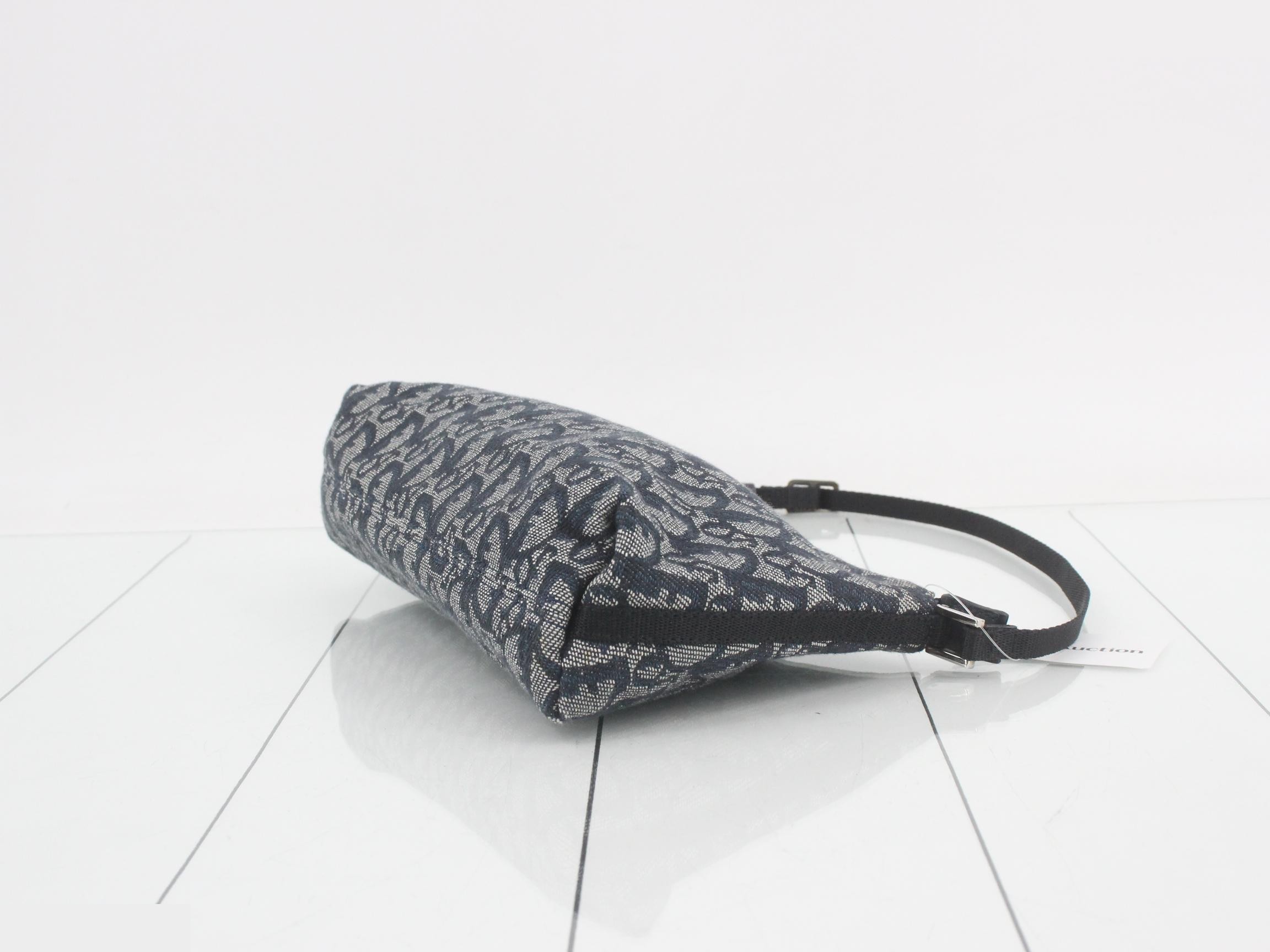 Trotter Shoulder Bag — view 6