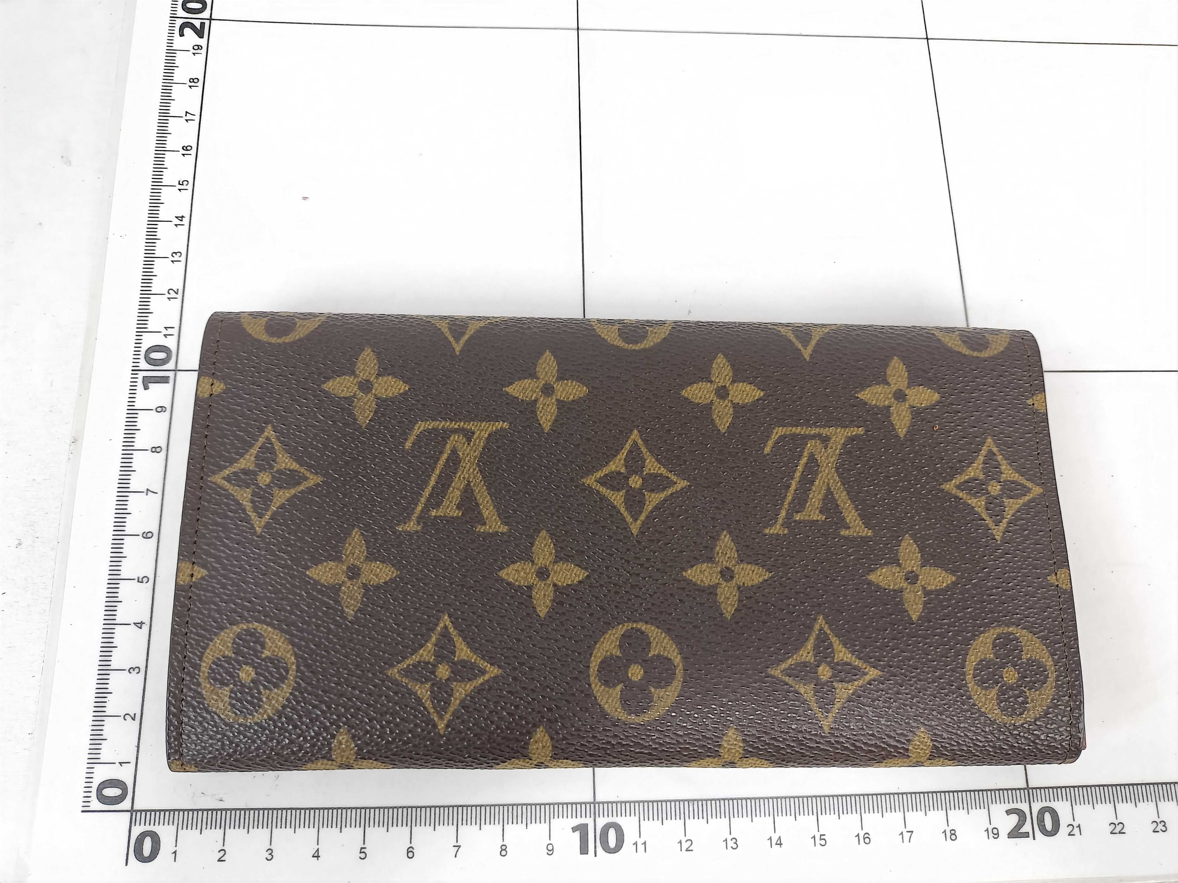 Monogram Louis Vuitton Monogram Portemonnaie Credit 874AN Wallet — view 2