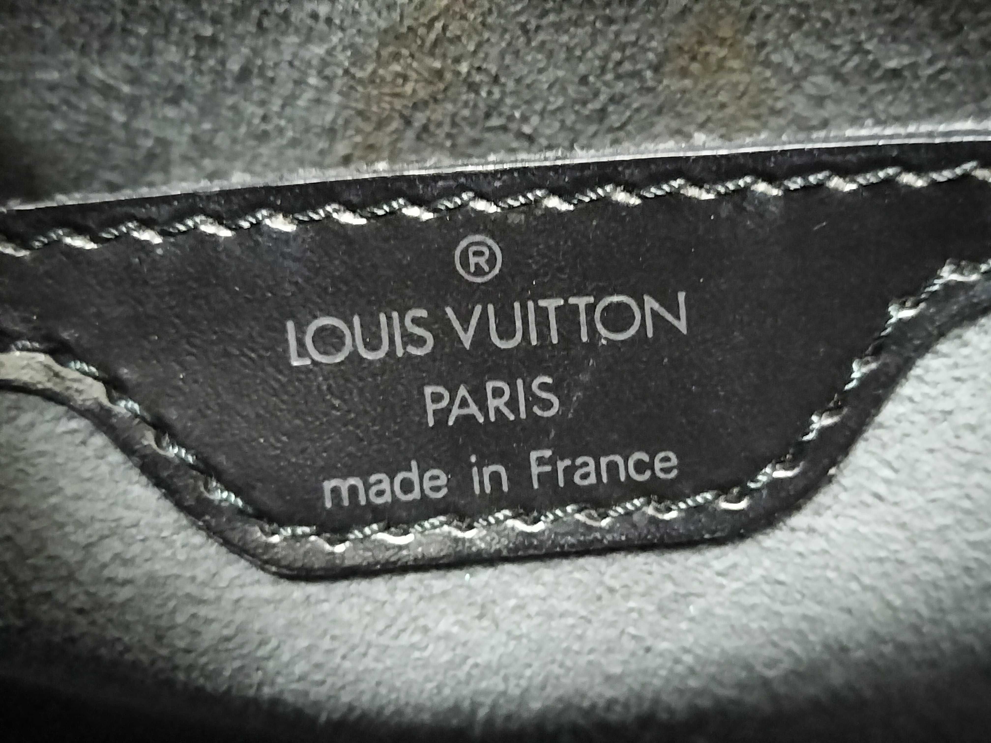 Epi Saint Jacques Black Handbag — view 12