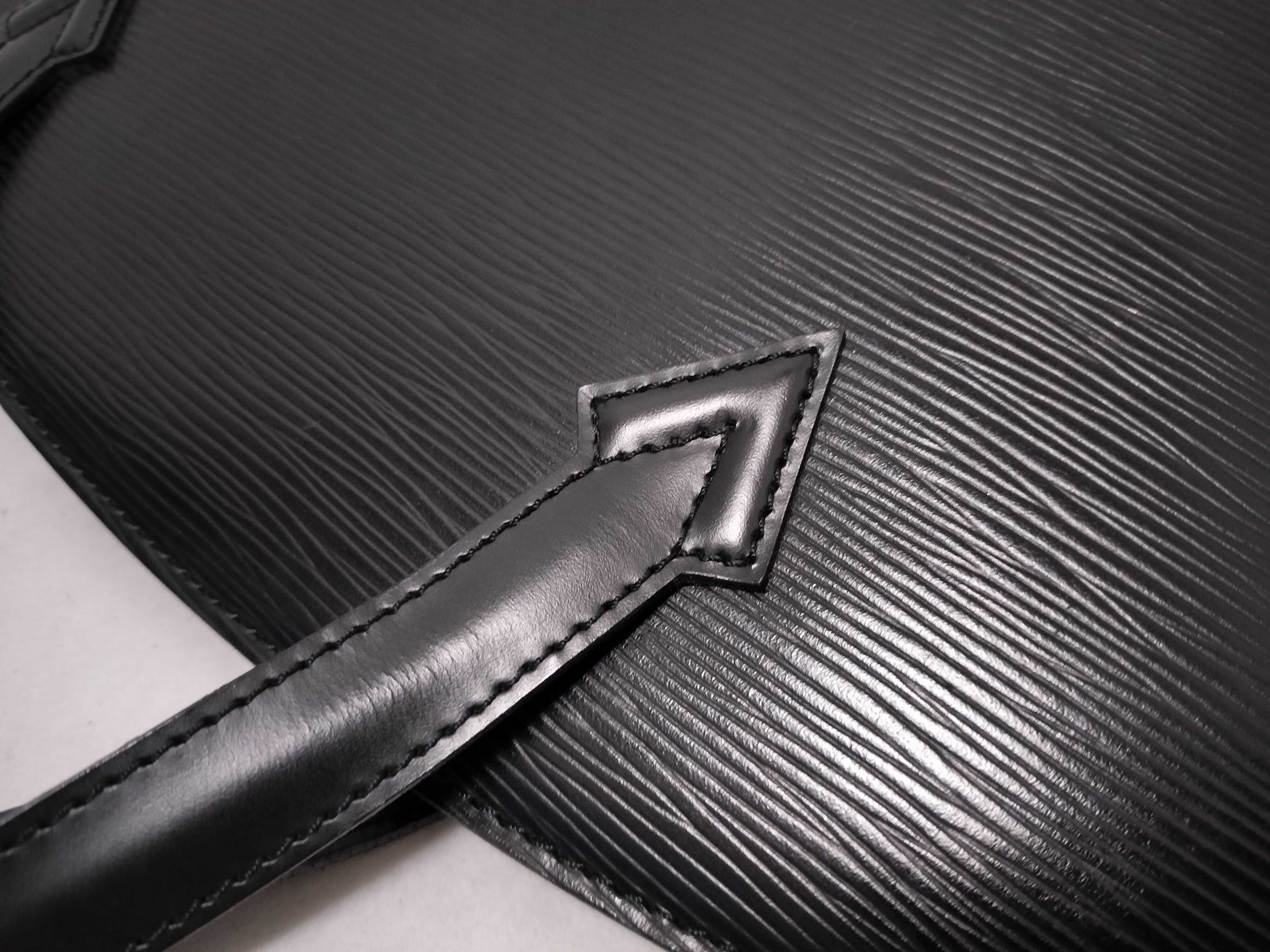 Epi Saint Jacques Black Handbag — view 15