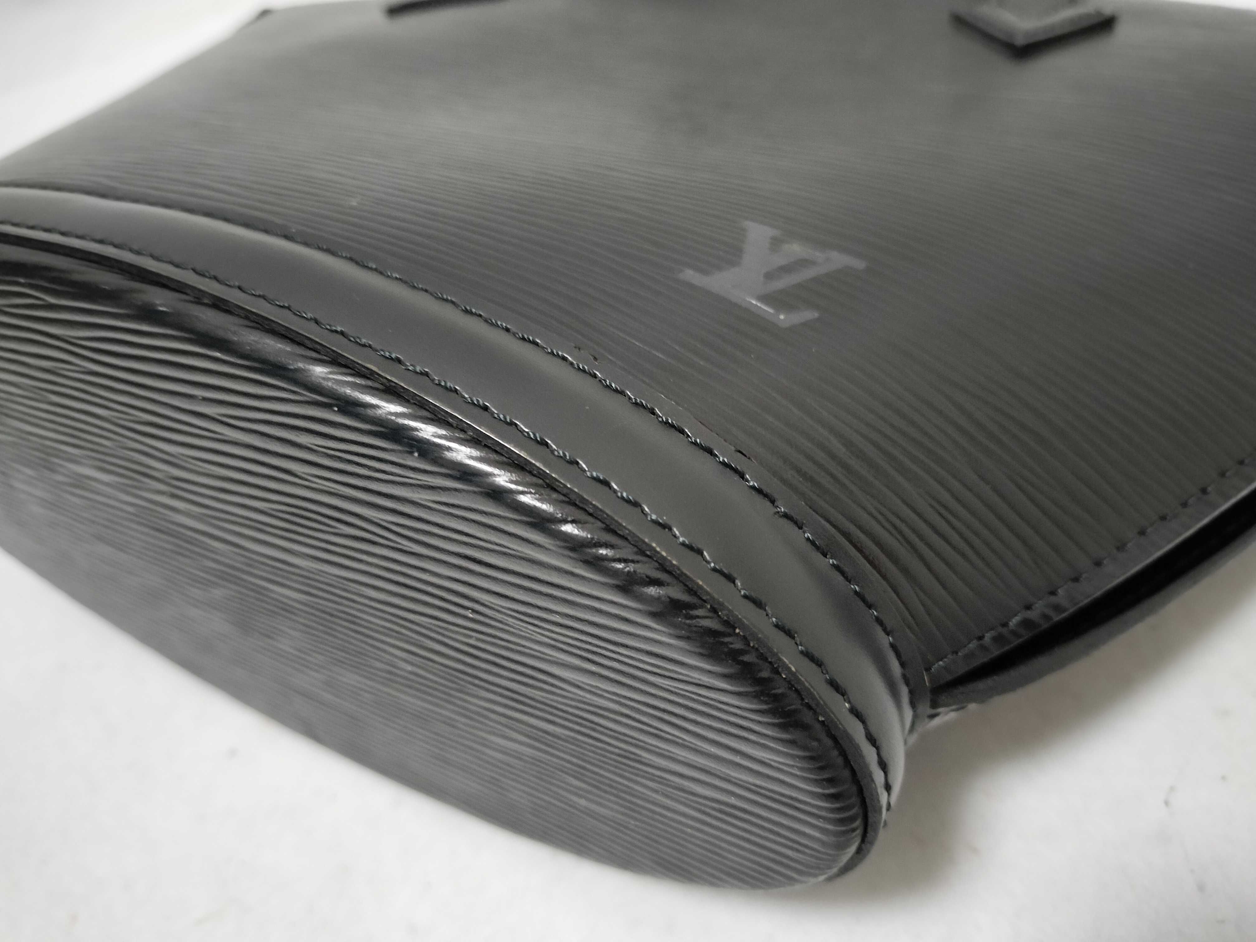 Epi Saint Jacques Black Handbag — view 7