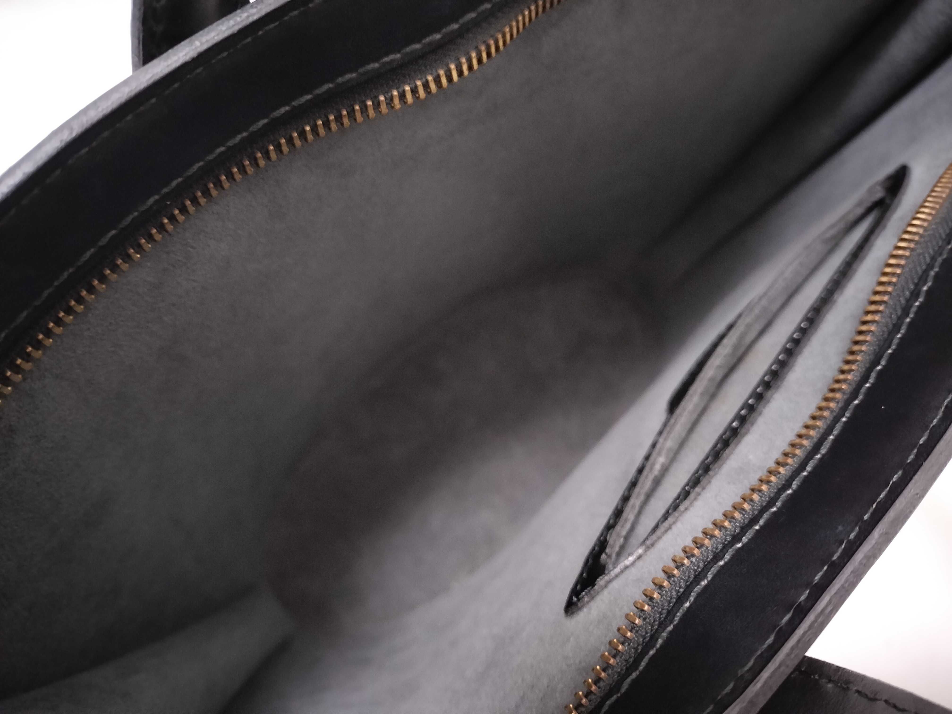 Epi Saint Jacques Black Handbag — view 10