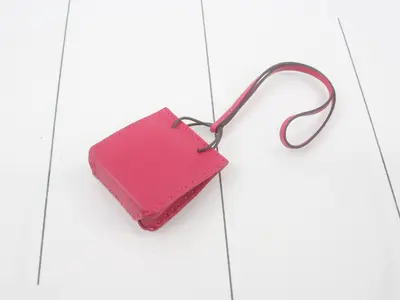 Sac Orange Bag Charm