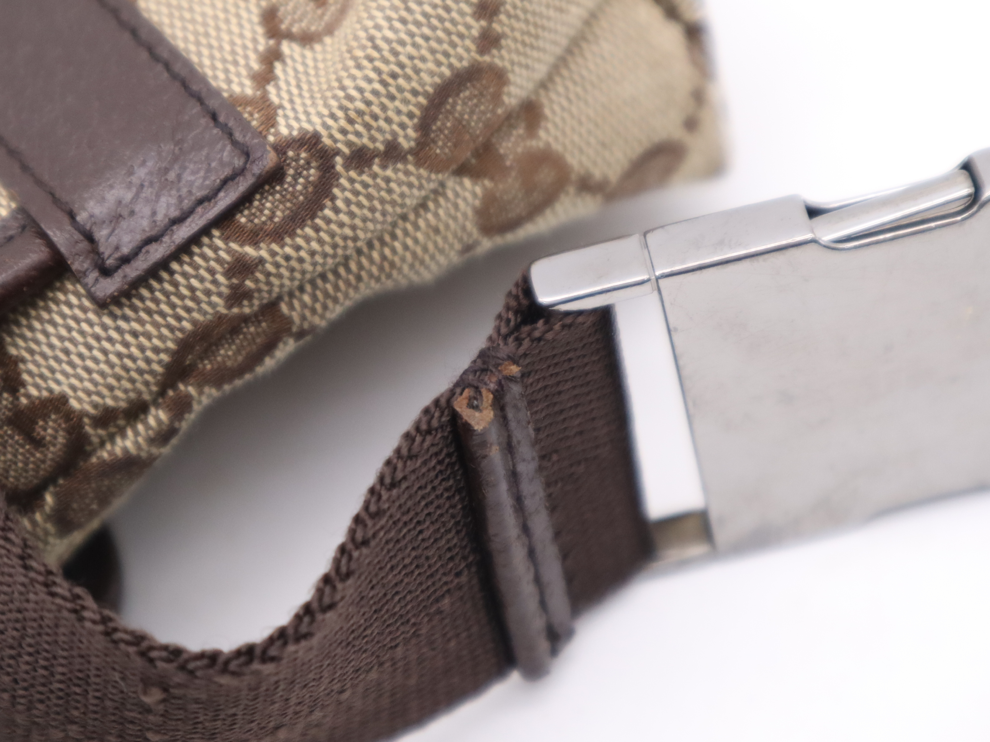 131236 Canvas GG Canvas Body Bag Beige Silver Hardware Waist Bag — view 9