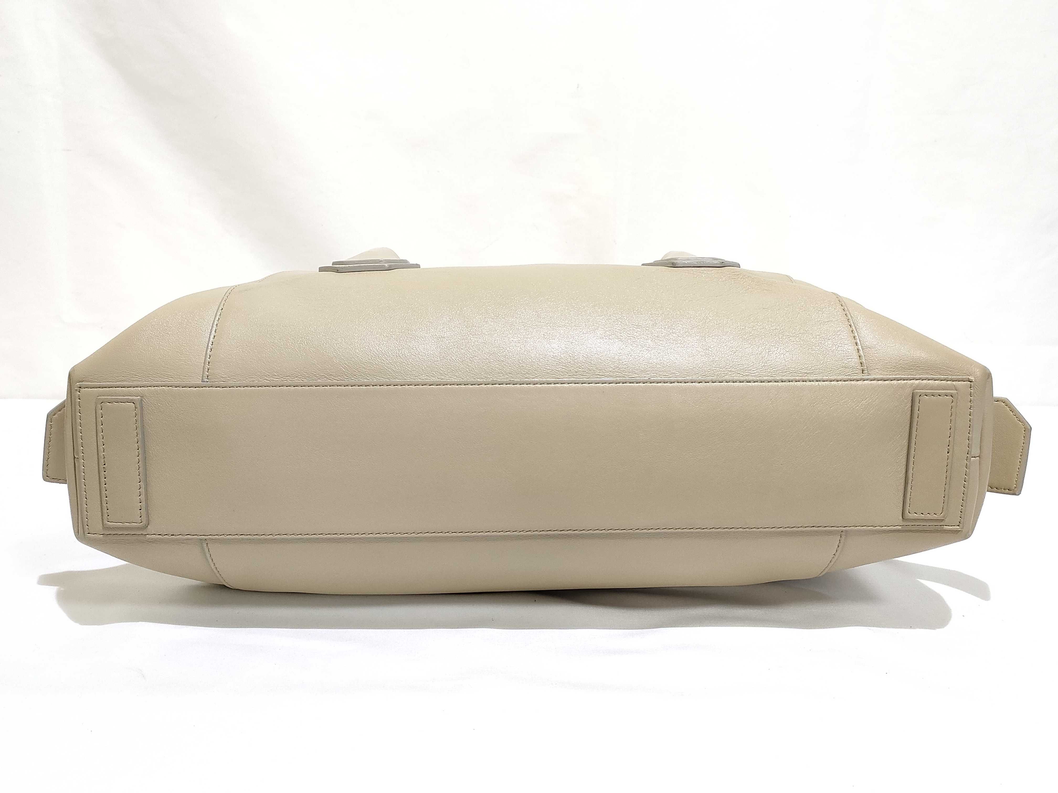 Antigona Lock Leather Tote Bag, Beige, with Padlock — view 7