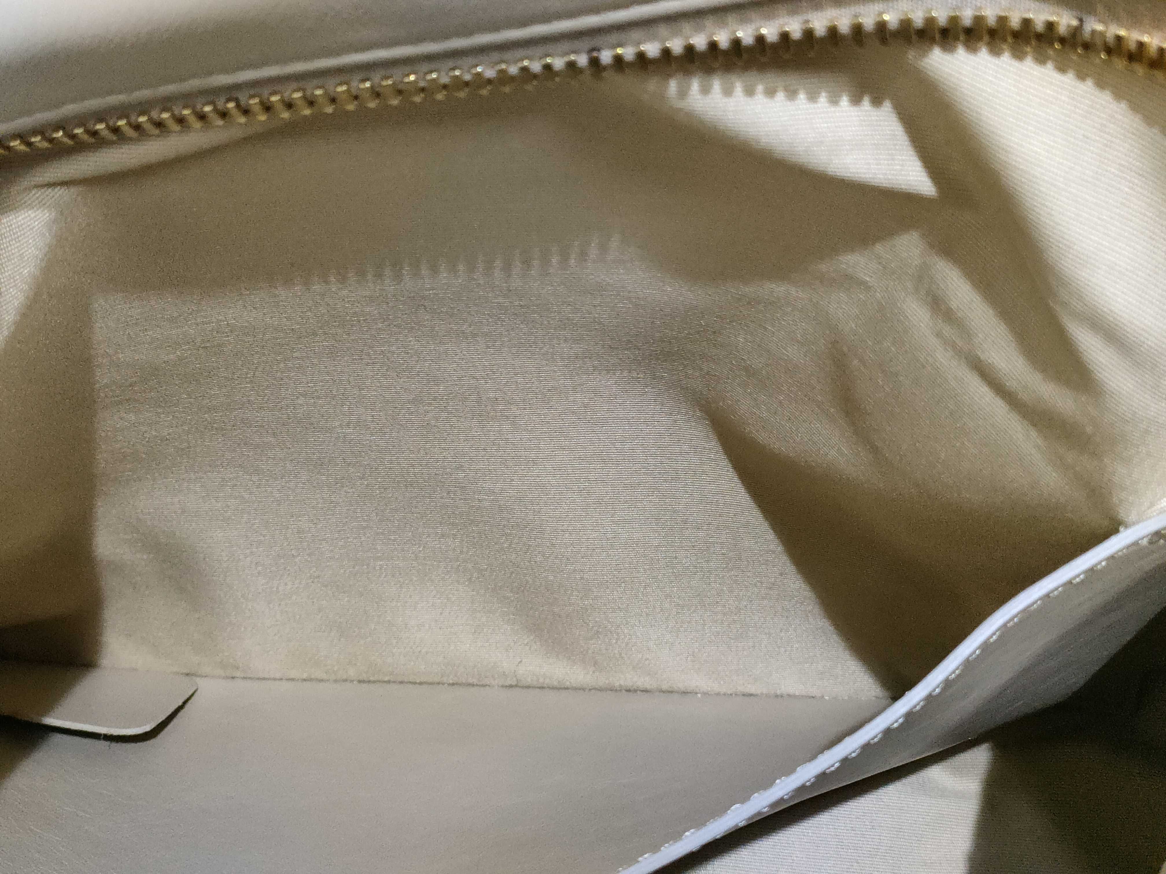 Antigona Lock Leather Tote Bag, Beige, with Padlock — view 10