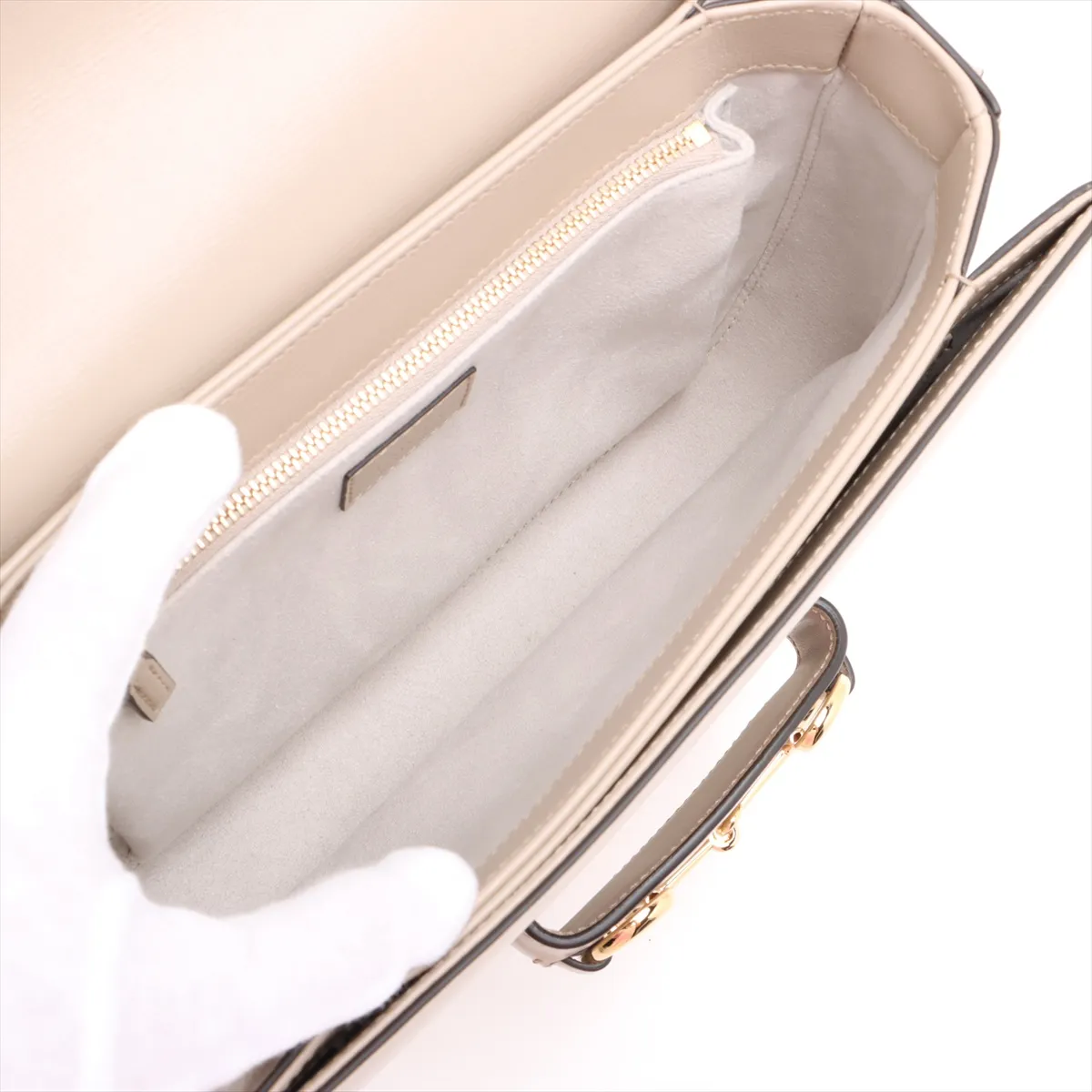 Horsebit 1955 Leather Shoulder Bag, Beige, 602204 — view 6