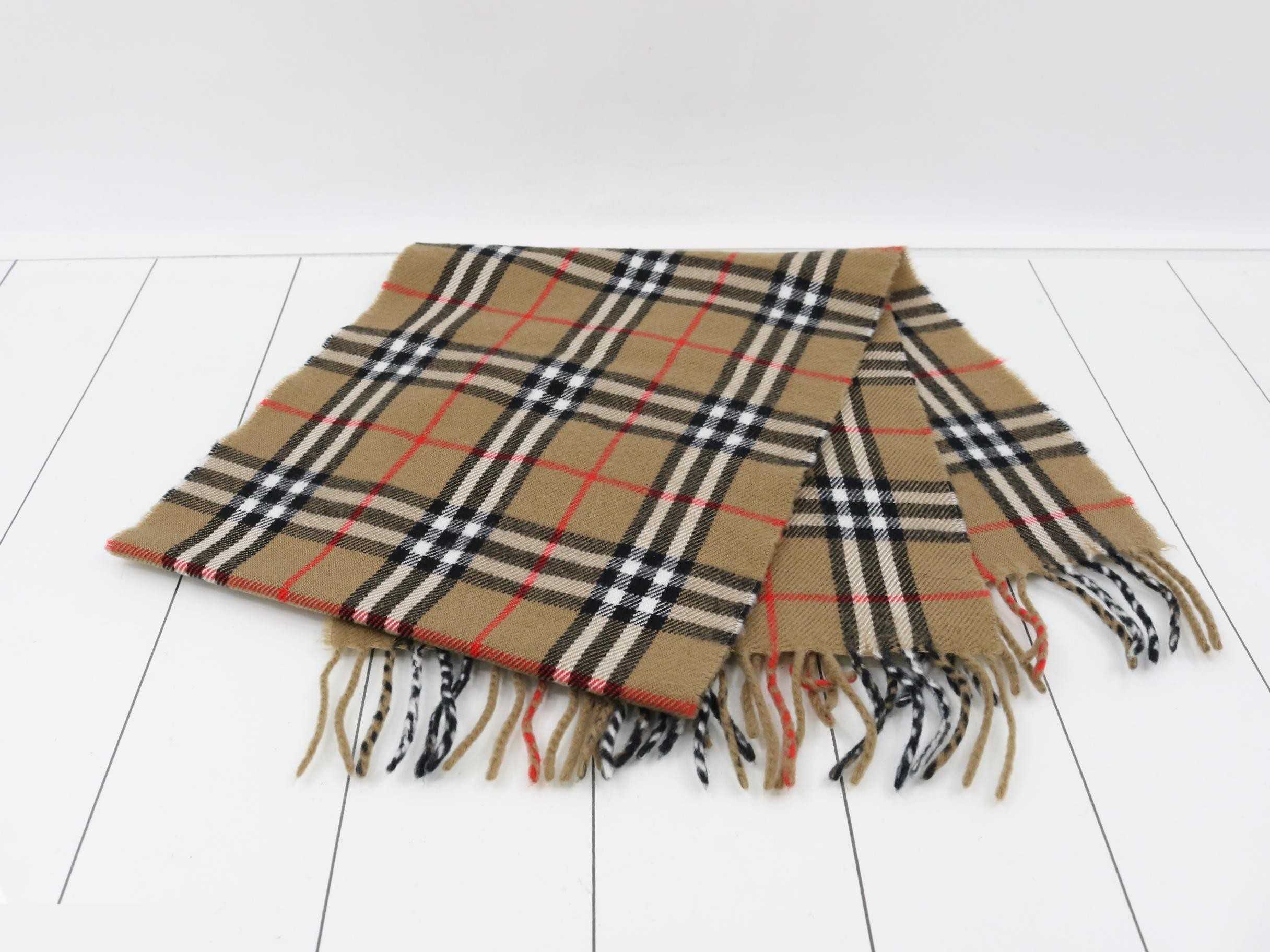 Nova Check Scarf, Beige — view 3
