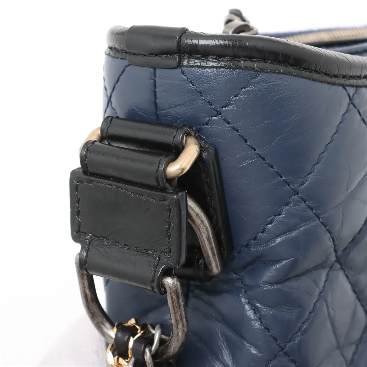 Gabriel de Chanel Small Leather Chain Shoulder Bag Blue x Black Gold x Silver Hardware 27071430 No. 27 — view 11