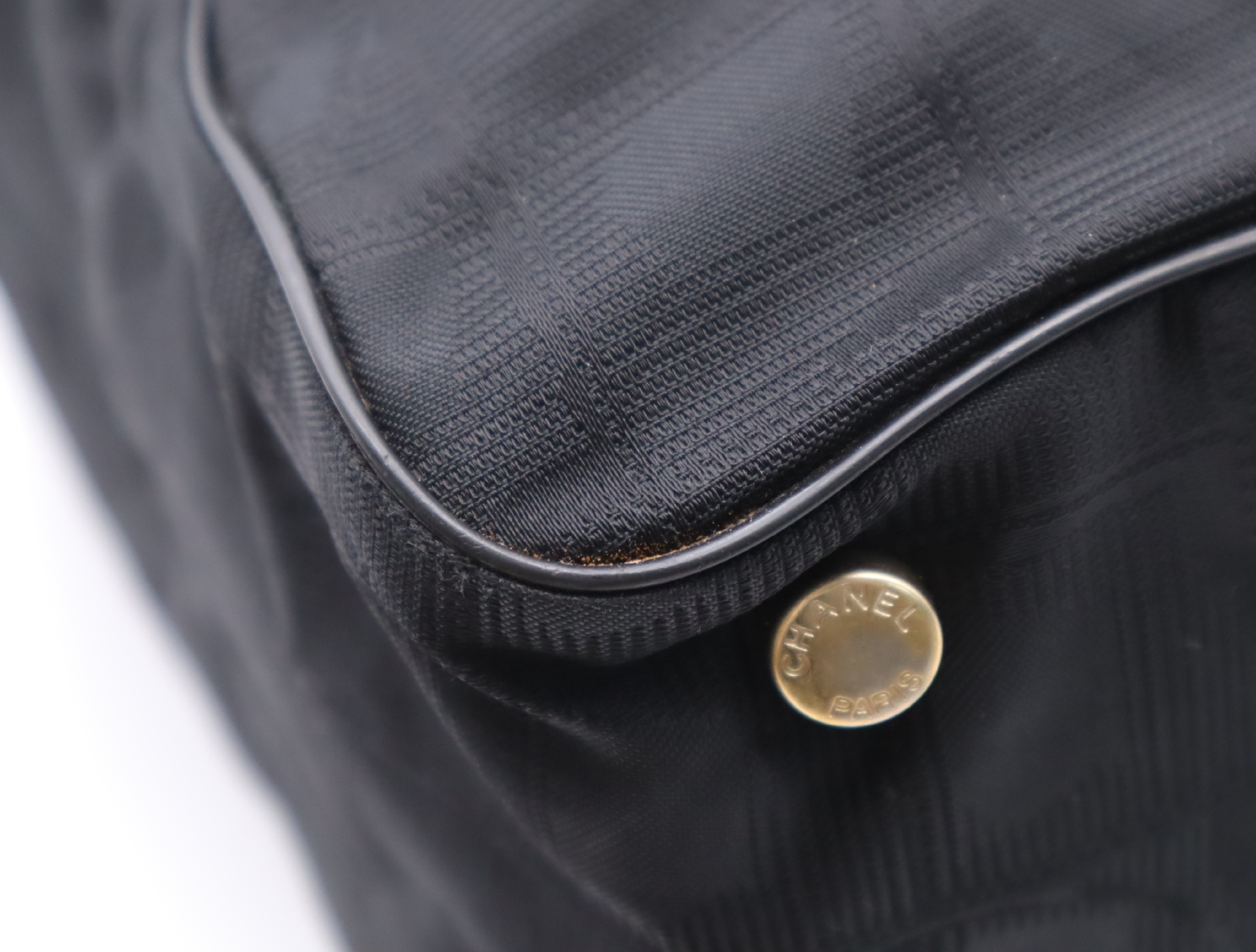 A20457 Nylon New Travel Line Tote MM with Seal Tote Bag — view 6