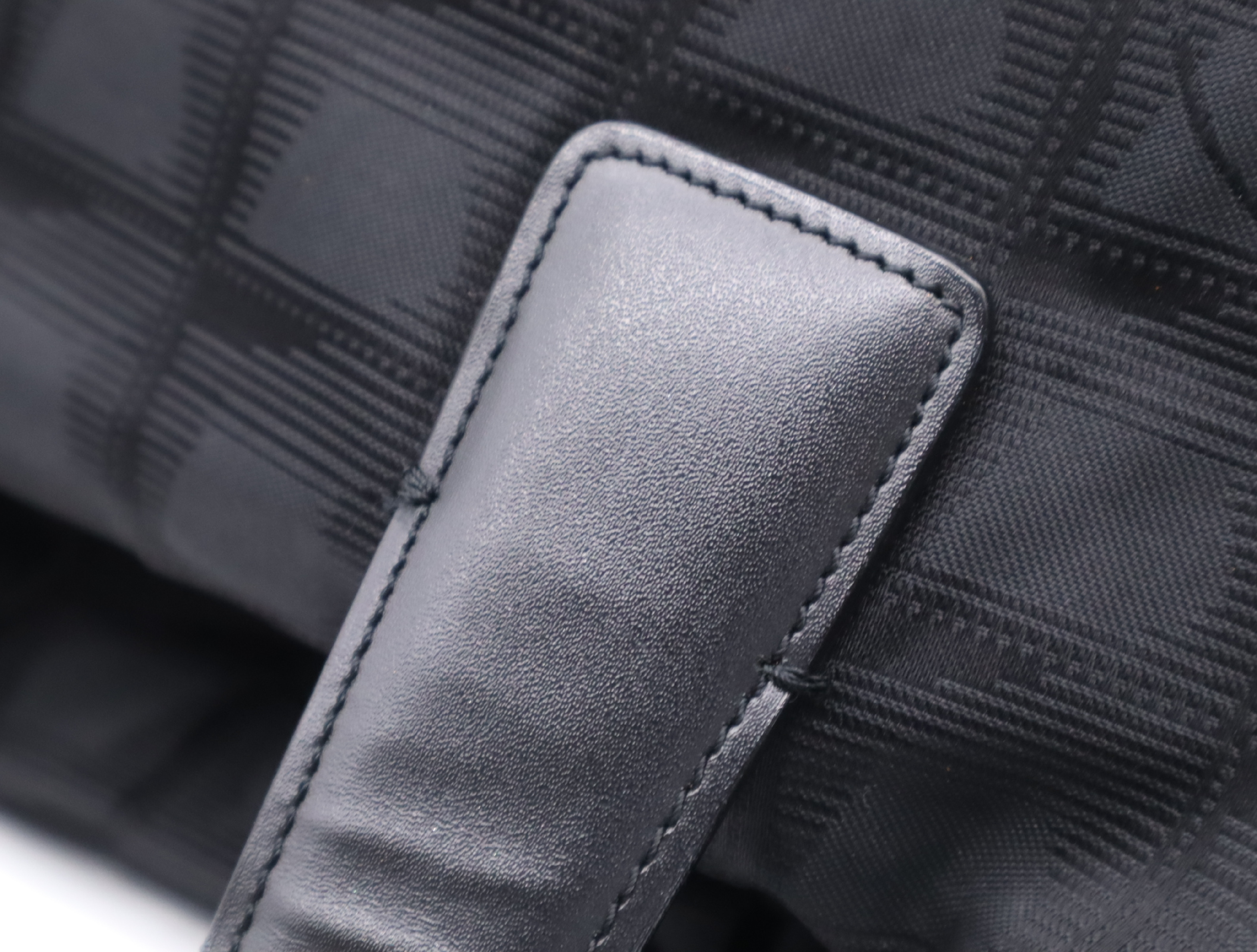 A20457 Nylon New Travel Line Tote MM with Seal Tote Bag — view 10