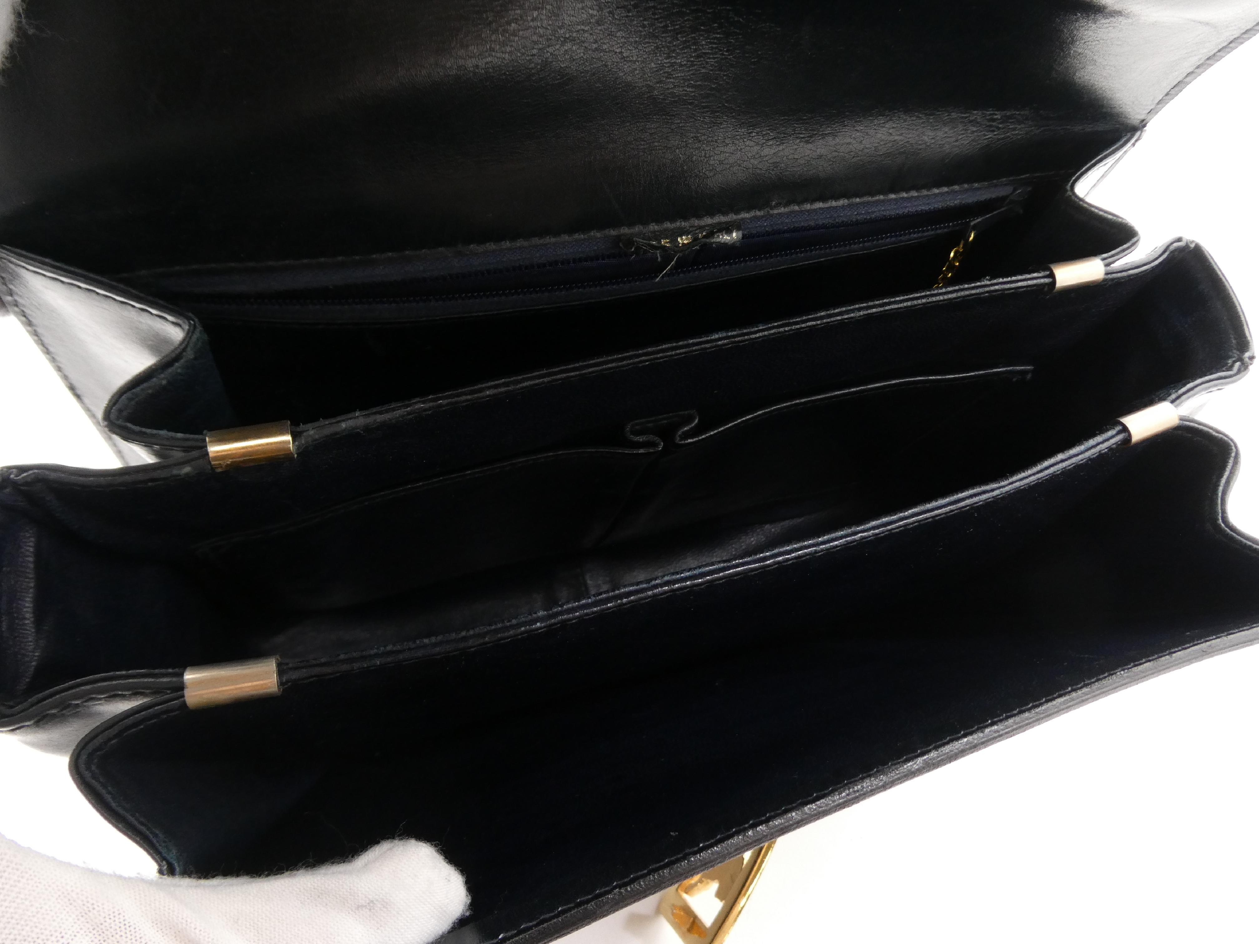 leather shoulder bag with carriage hardware — view 7