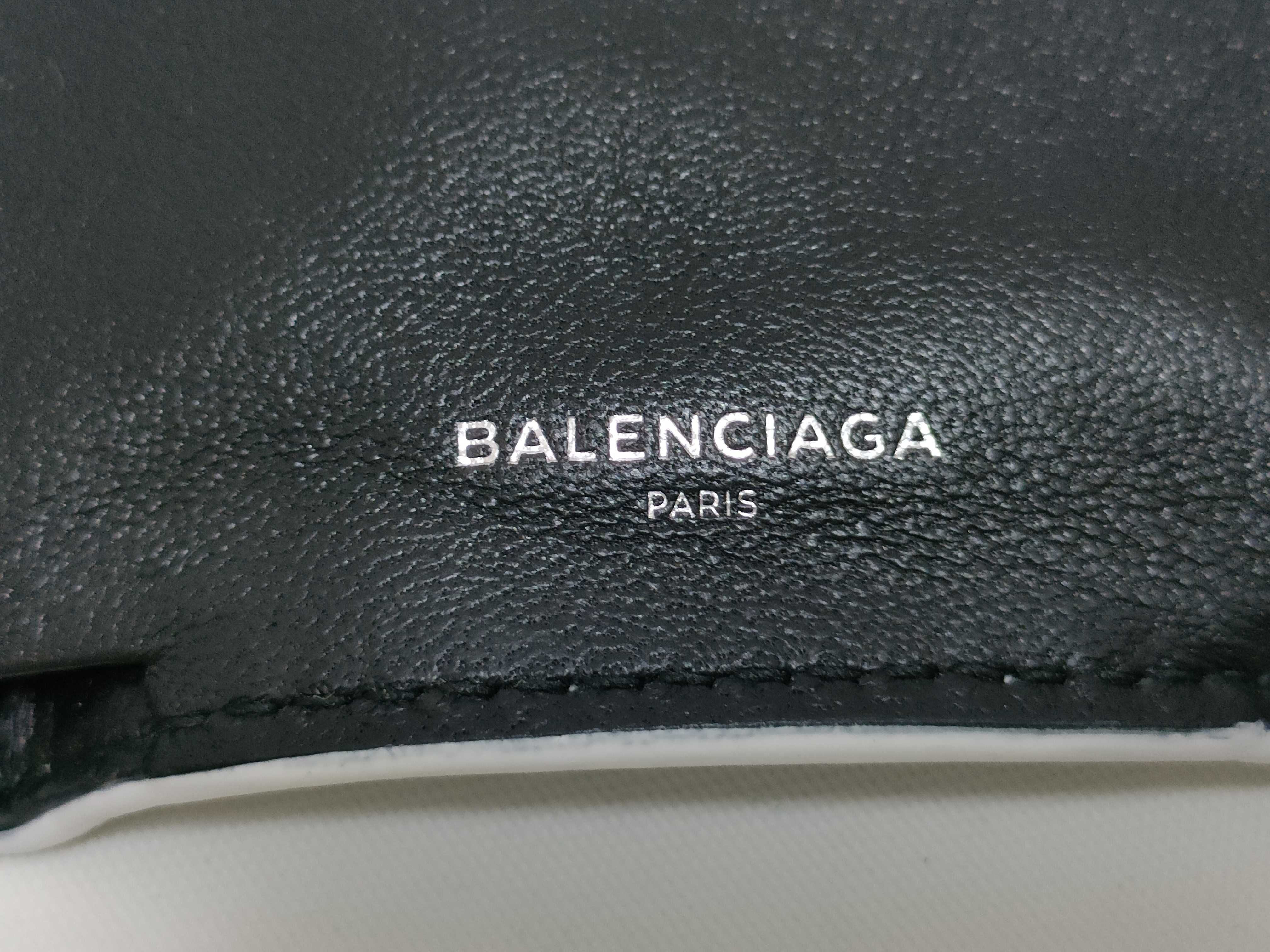 Everyday Leather Mini Wallet (Serial Number) — view 12
