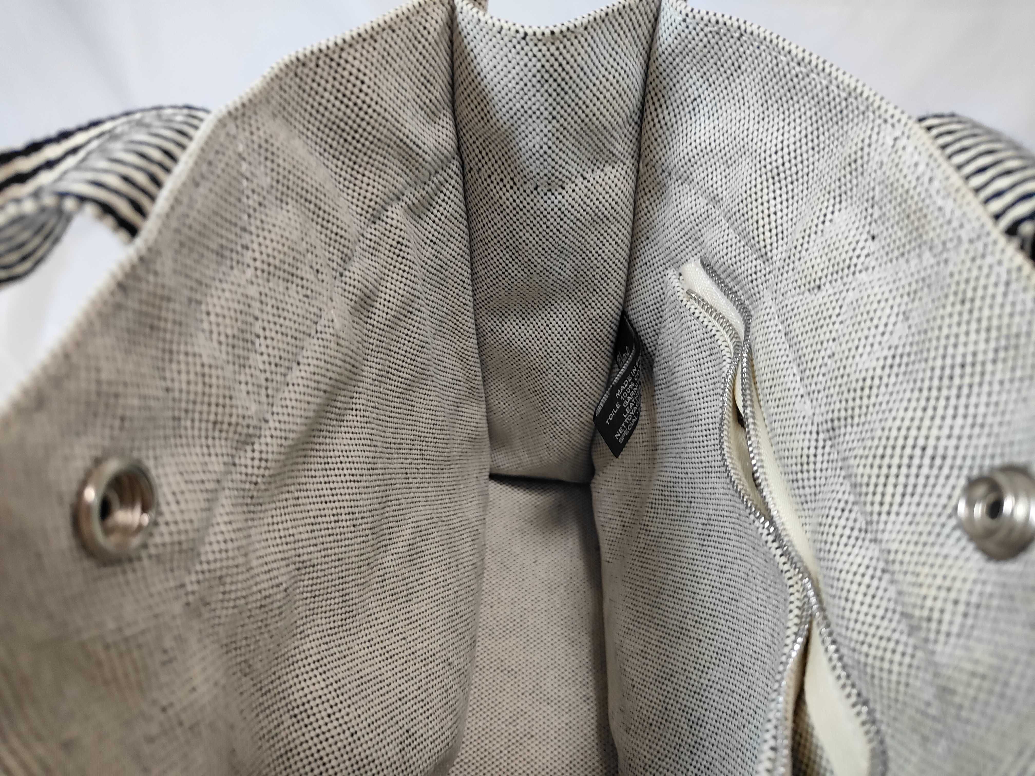 Fourre-Tout Hermes New Fourre-Tout PM Tote Bag Handbag — view 8