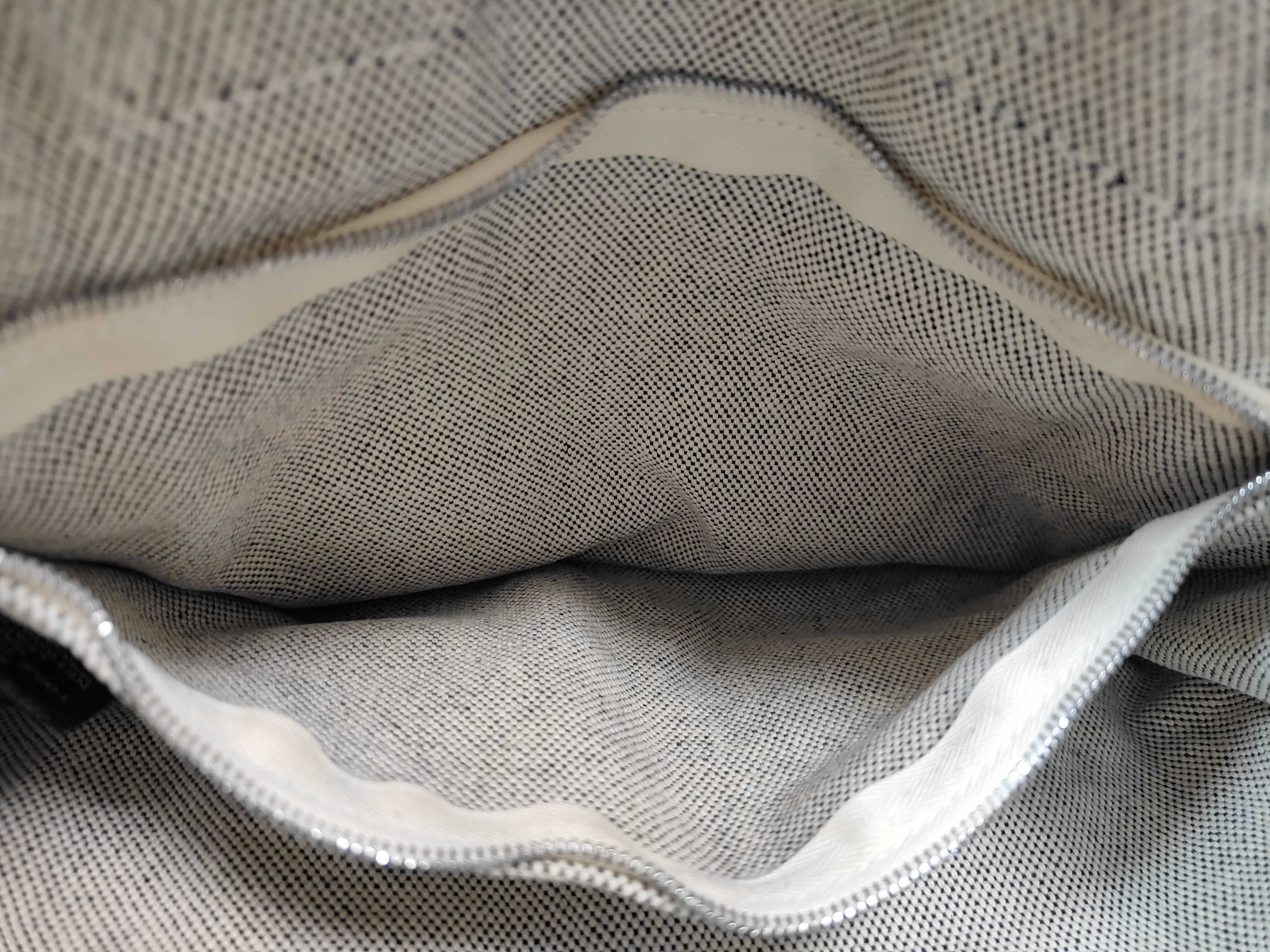 Fourre-Tout Hermes New Fourre-Tout PM Tote Bag Handbag — view 10