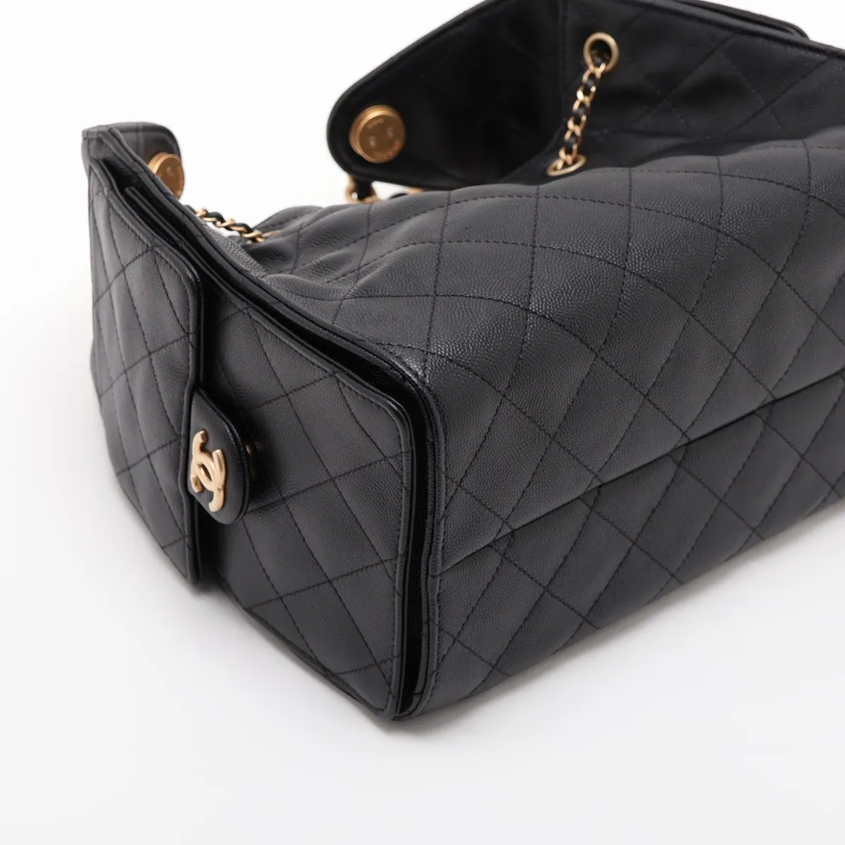 [Individually packaged] Chanel 25 Small Caviar Skin Chain Shoulder Bag, Black with Gold Hardware, CN7A6CJK, Random Plate, AS5293 — view 4