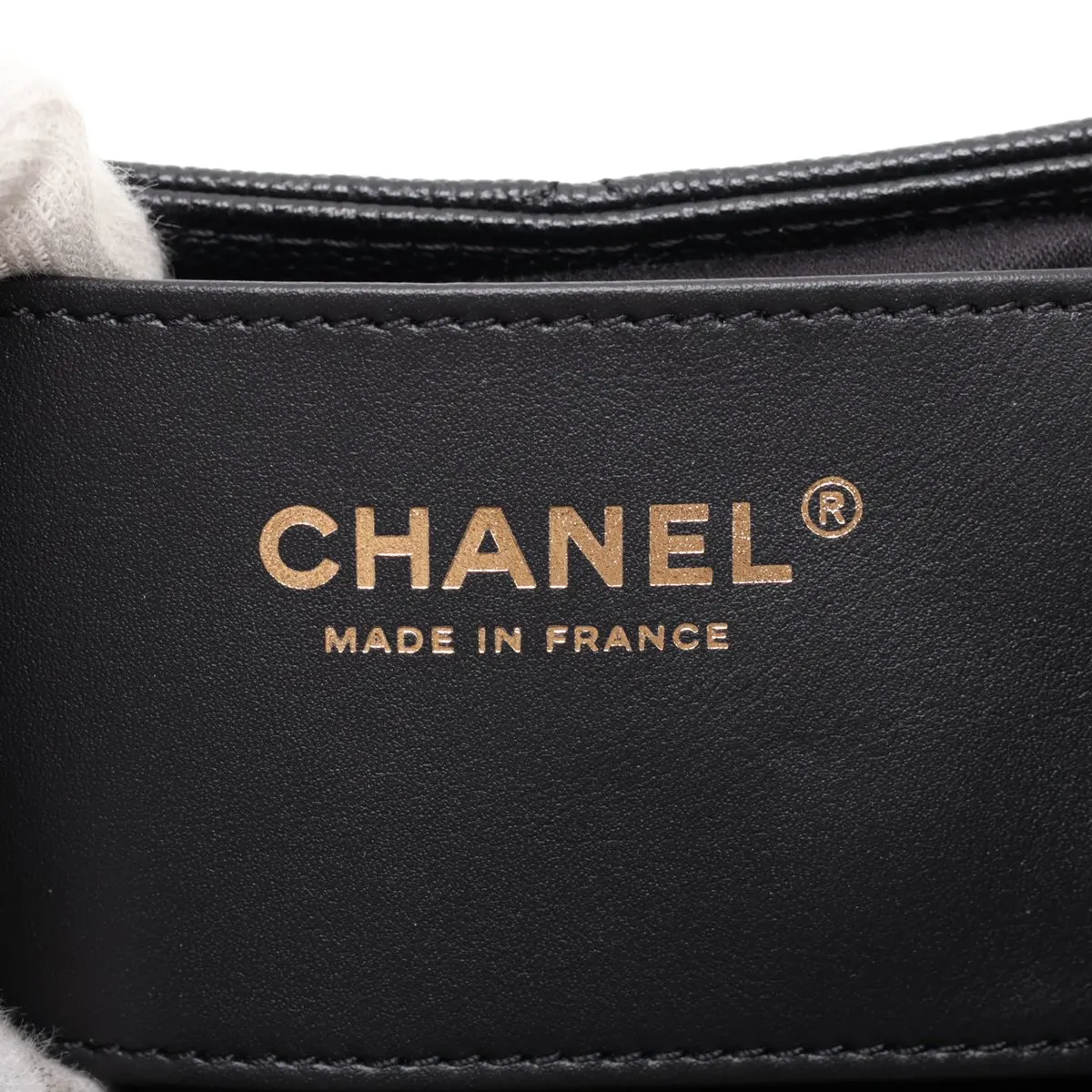 [Individually packaged] Chanel 25 Small Caviar Skin Chain Shoulder Bag, Black with Gold Hardware, CN7A6CJK, Random Plate, AS5293 — view 8