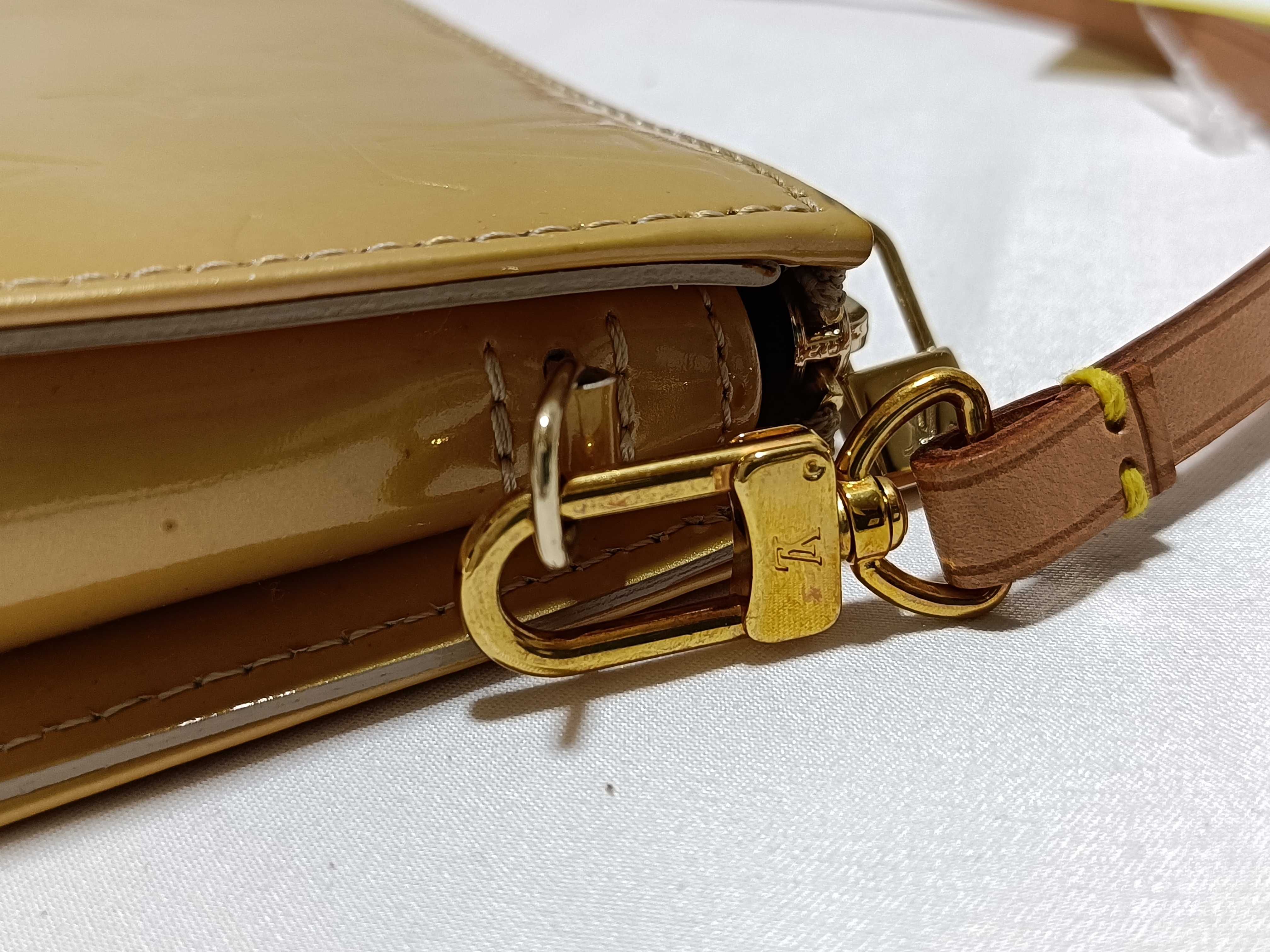 Vernis Pochette Accessoires Handbag — view 14