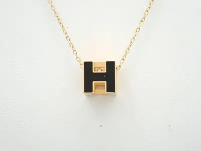 Cube necklace, gold, non-original chain, chain length approximately 40cm