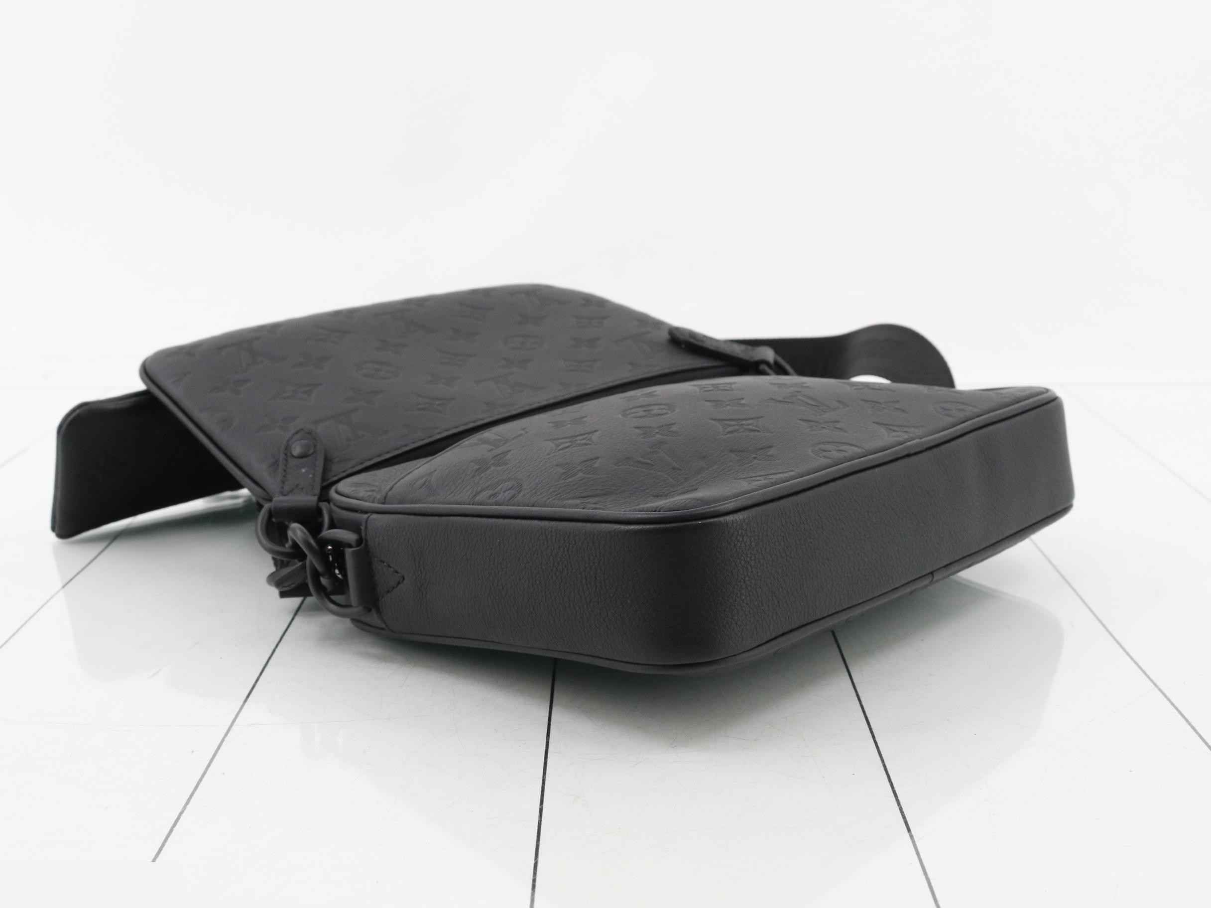 Trio Messenger — view 5