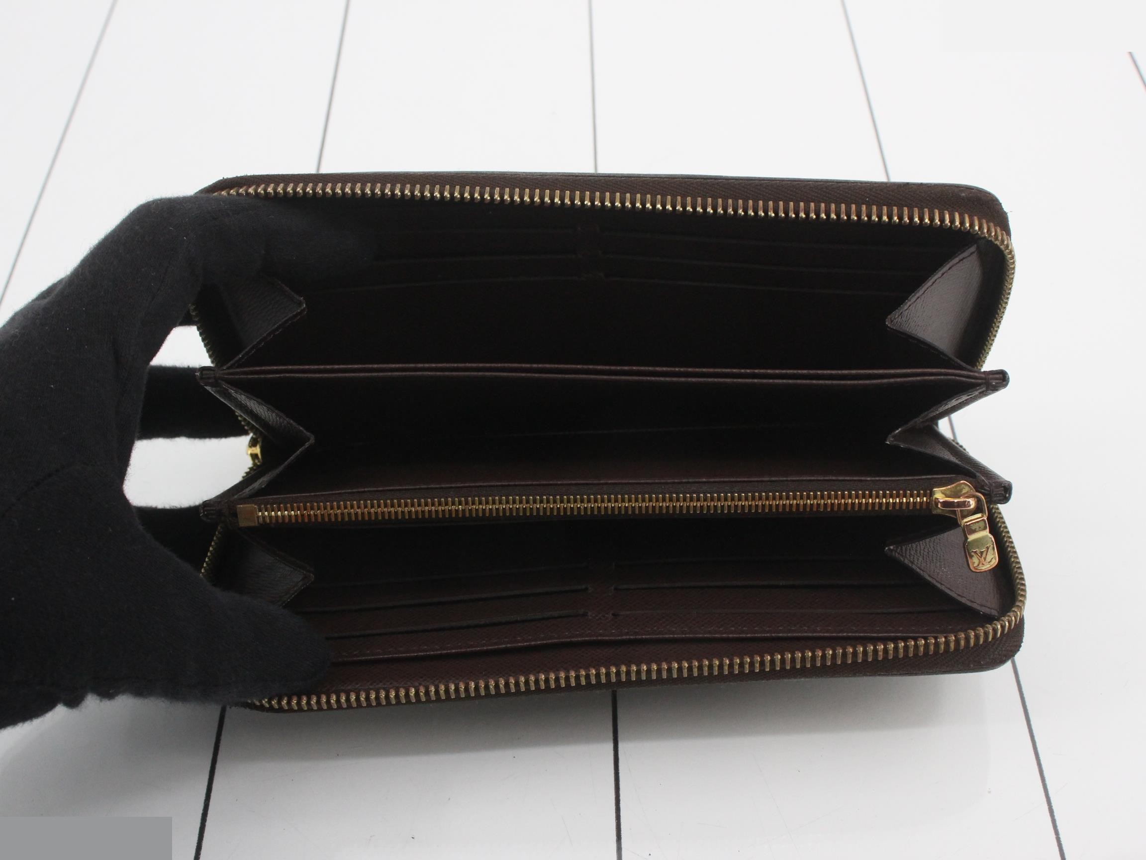 Zippy Wallet — view 4