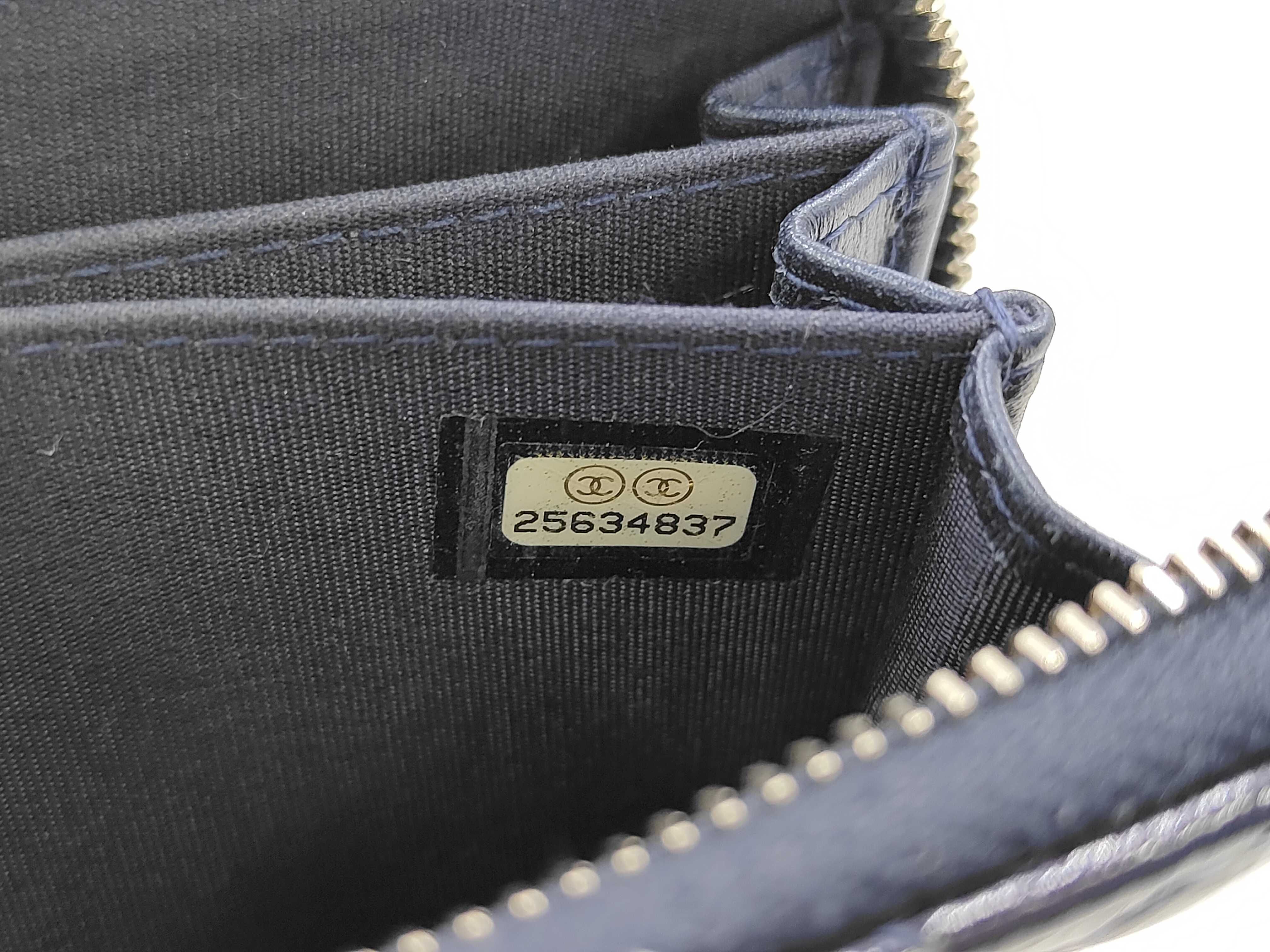 coin case — view 6