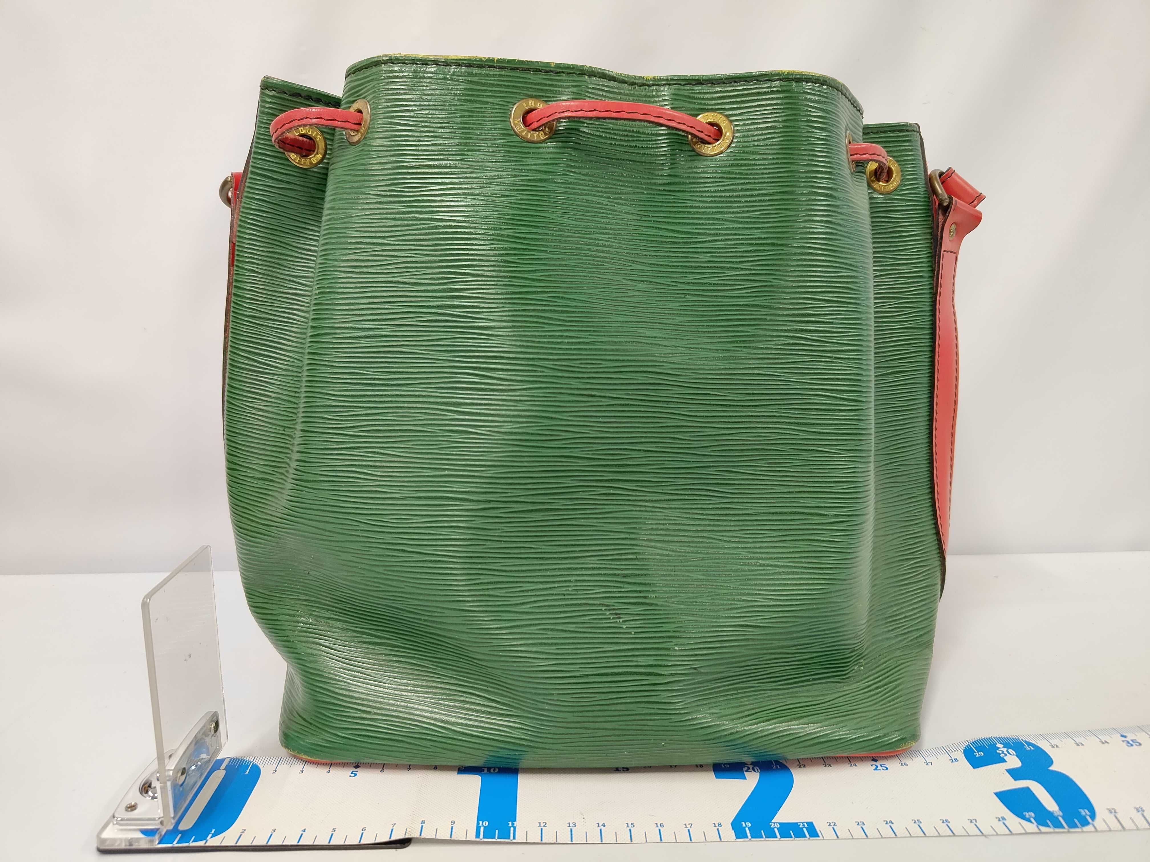 Petit Noé Shoulder Bag — view 2