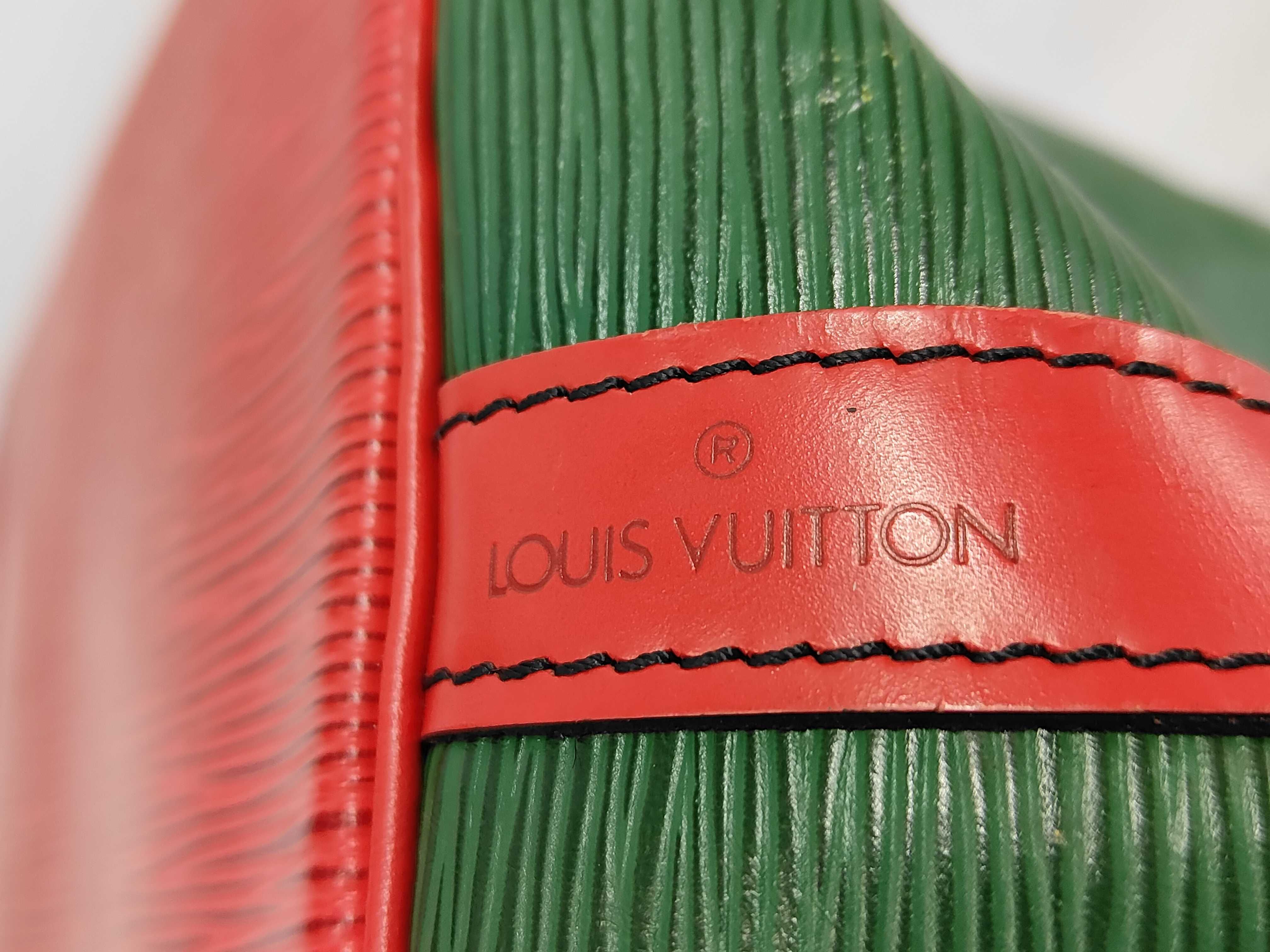Petit Noé Shoulder Bag — view 10