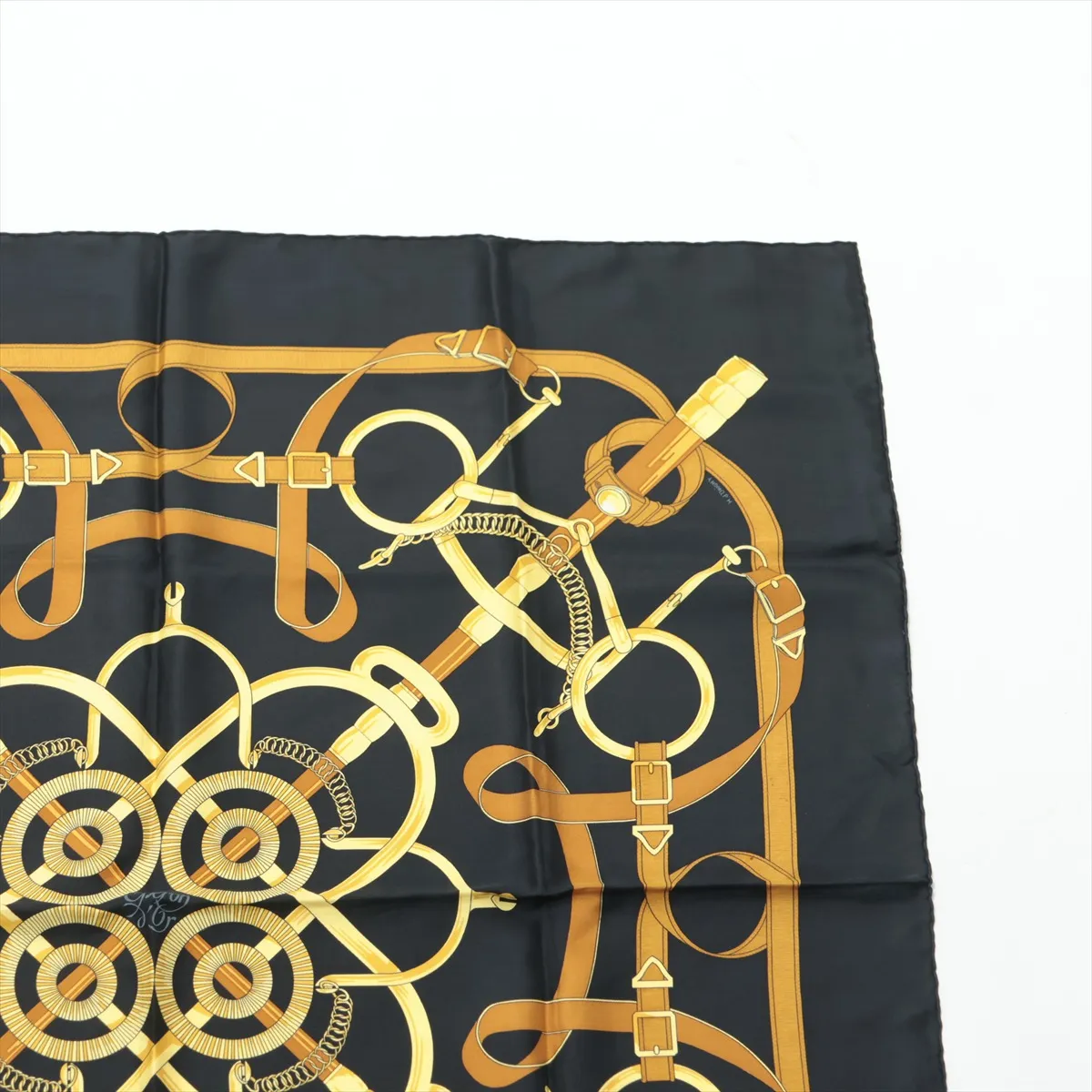 Carre 90 Eperon d'or Golden Spur Scarf Silk Black — view 3