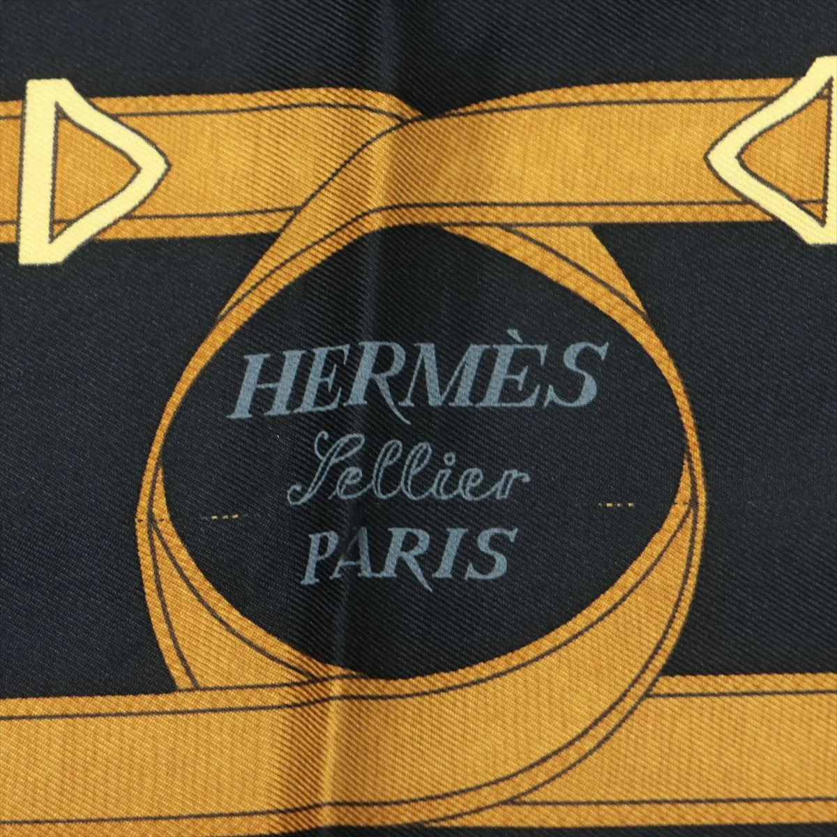 Carre 90 Eperon d'or Golden Spur Scarf Silk Black — view 6