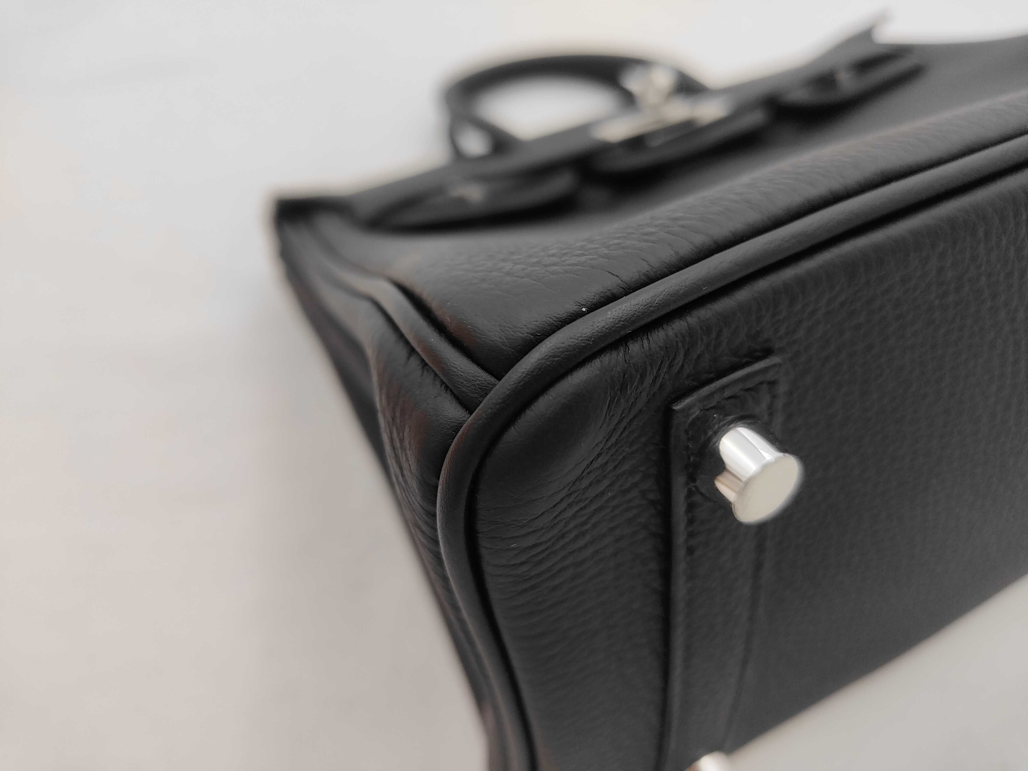 Birkin 25 Togo Black Silver Hardware G Stamp Handbag — view 6