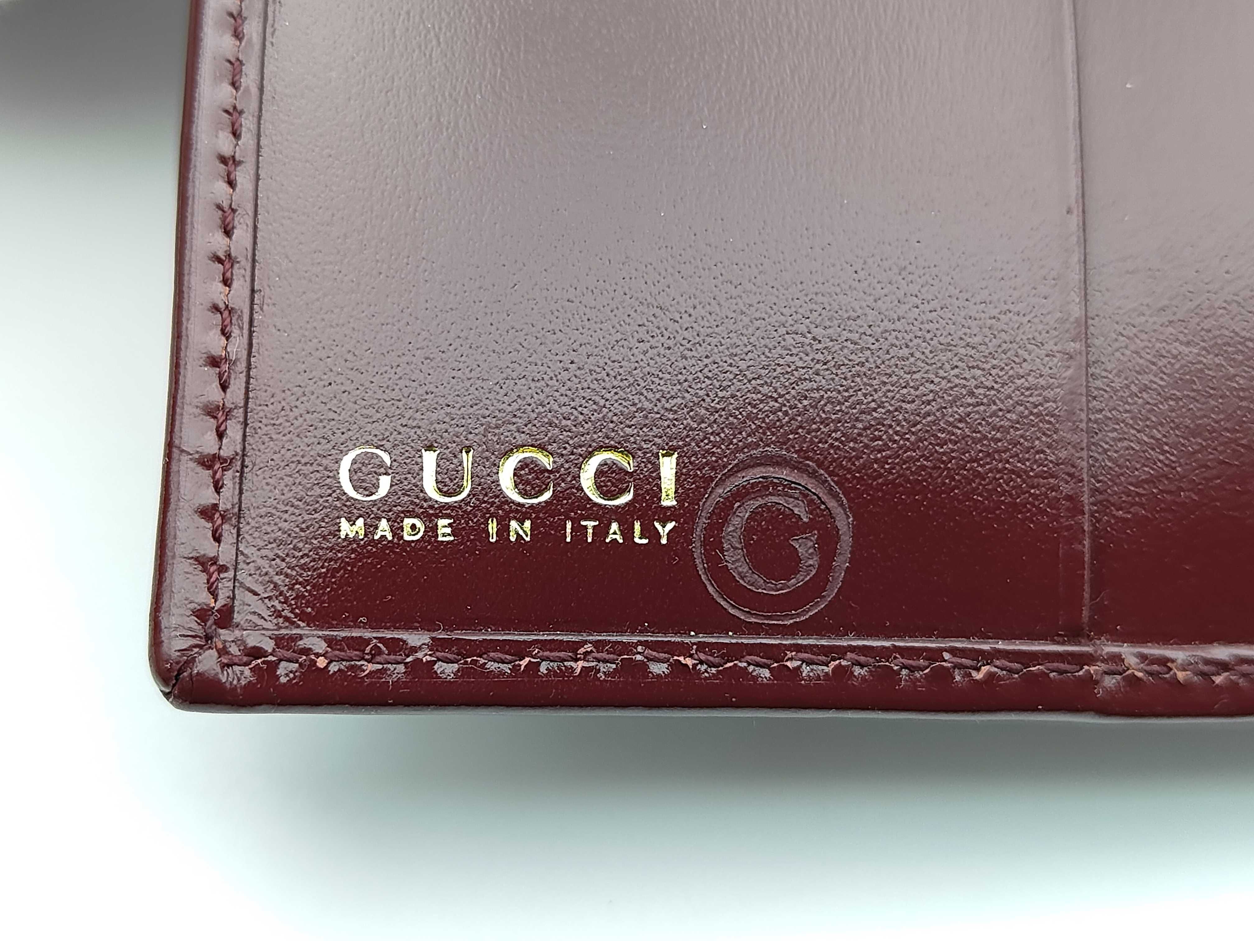 wallet — view 9