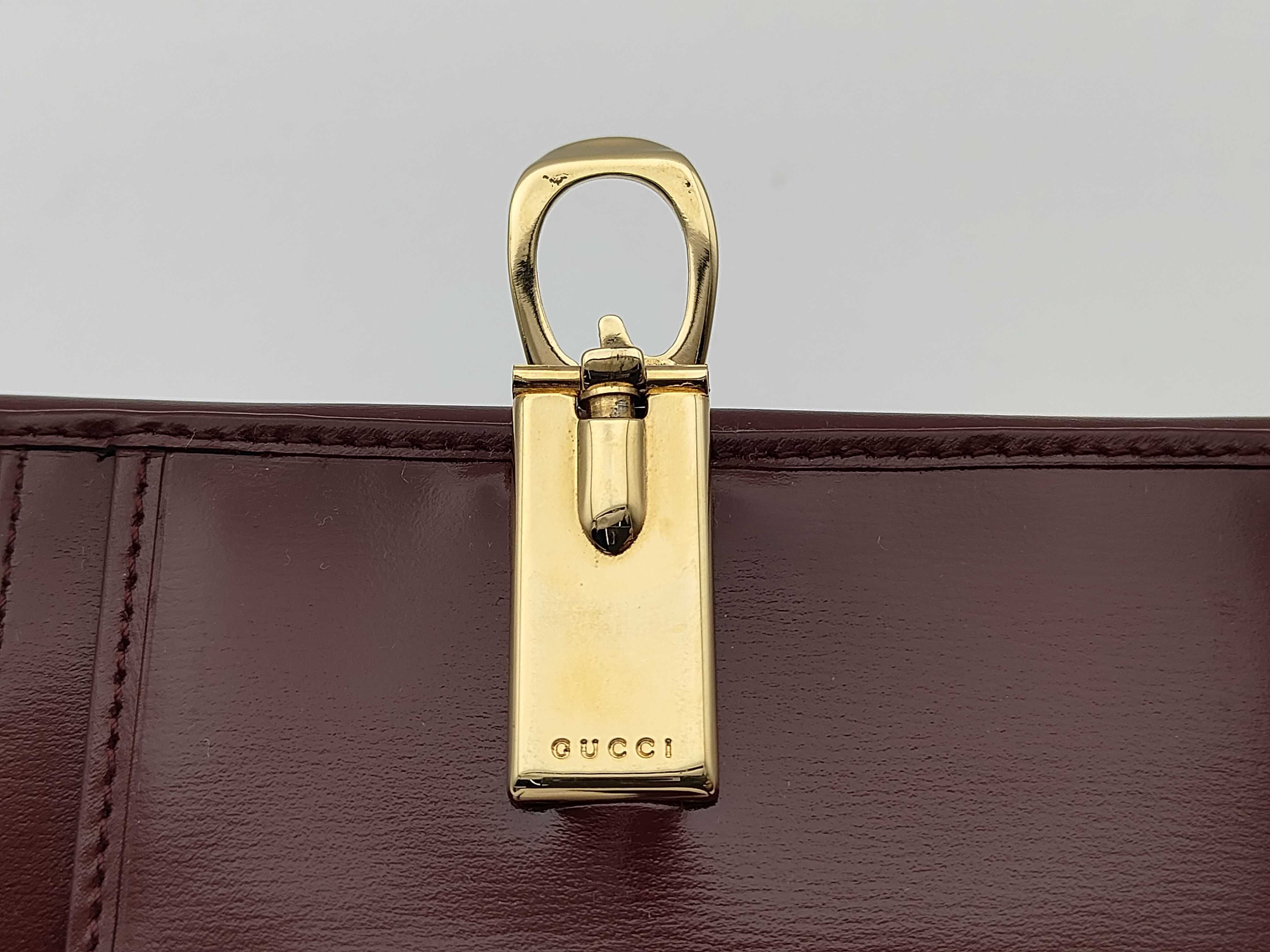 wallet — view 10
