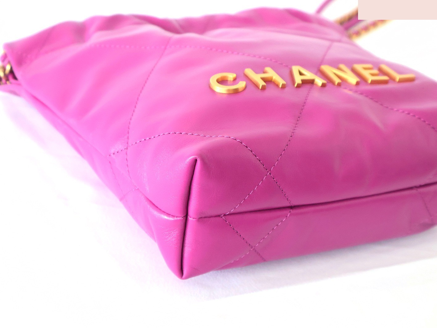 22 Shiny Calfskin Chain Shoulder Bag, Pink — view 3