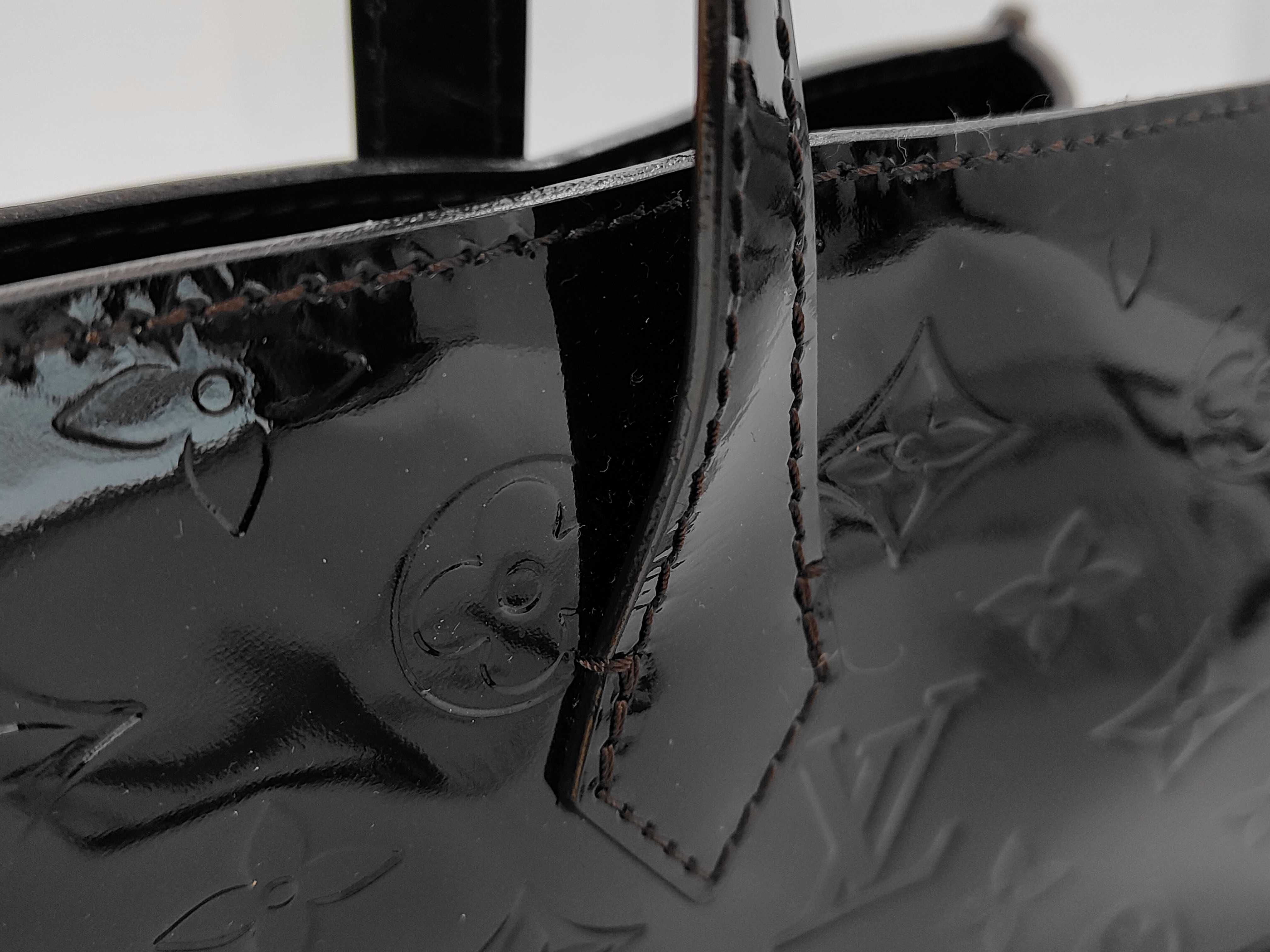 Vernis Wilshire PM Handbag — view 3