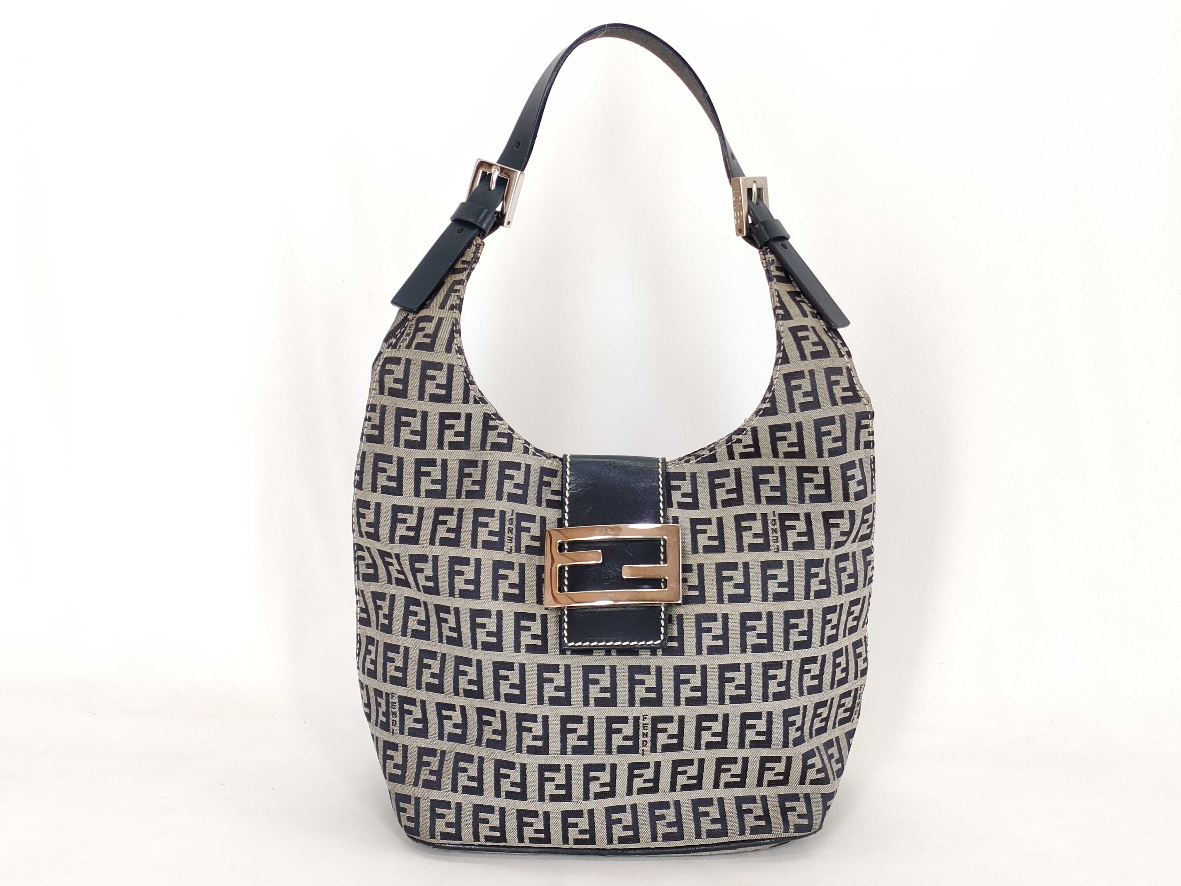 Zucca pattern Fendi Mamma Bucket Zucchino handbag one-shoulder bag