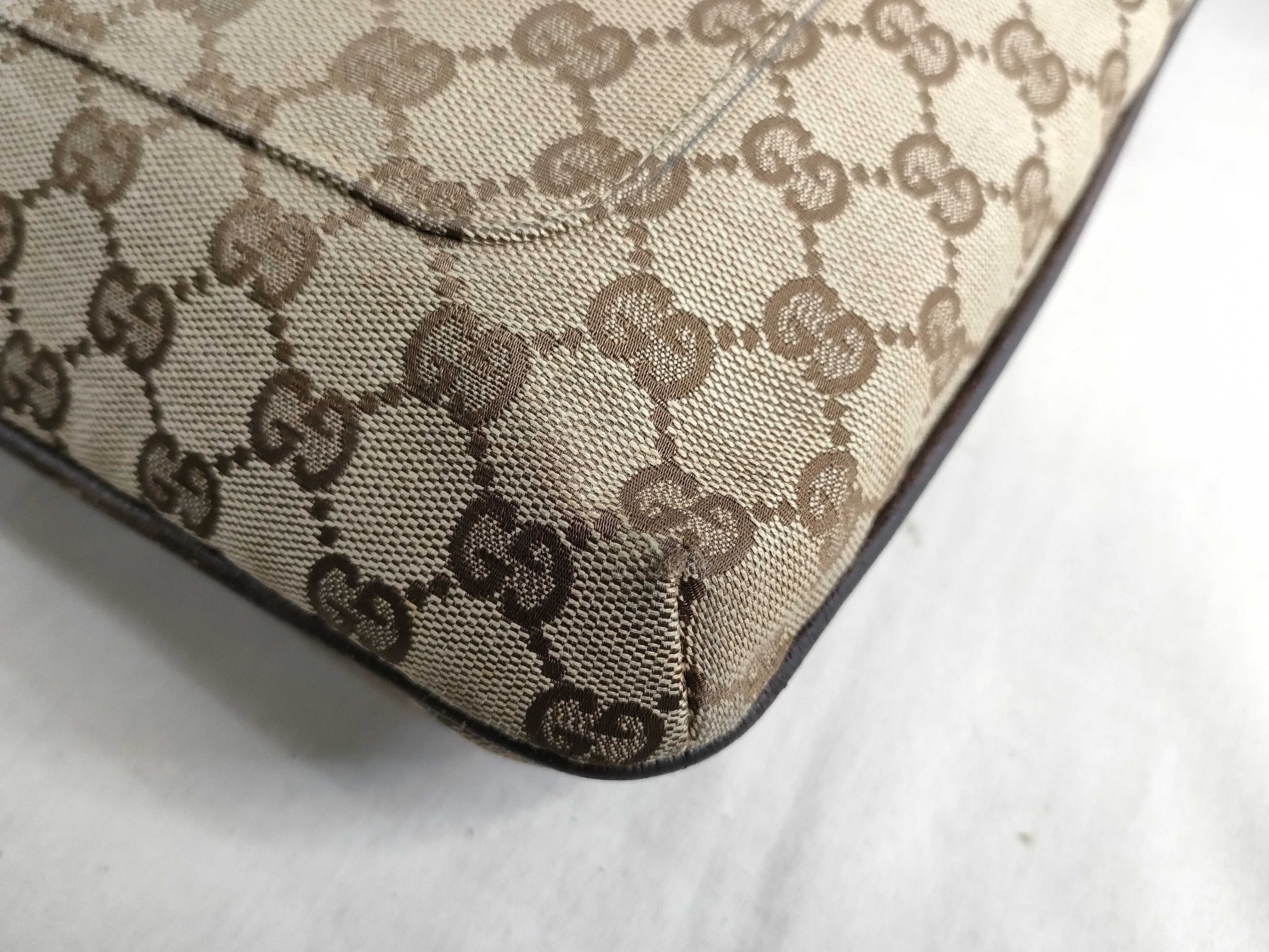 GG Canvas Shoulder Bag Messenger Shoulder Bag — view 6