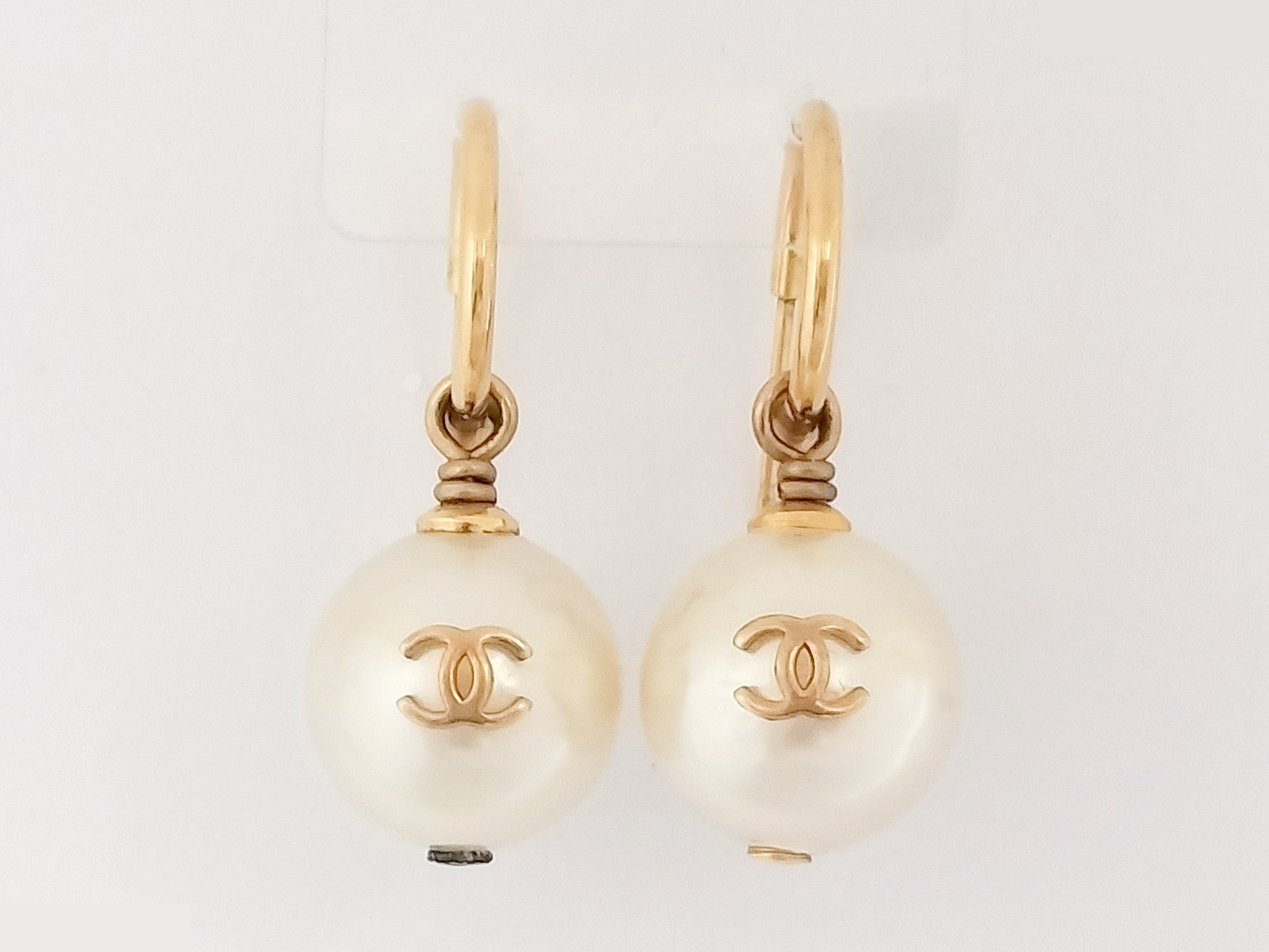 Coco F Pearl Gold Earrings