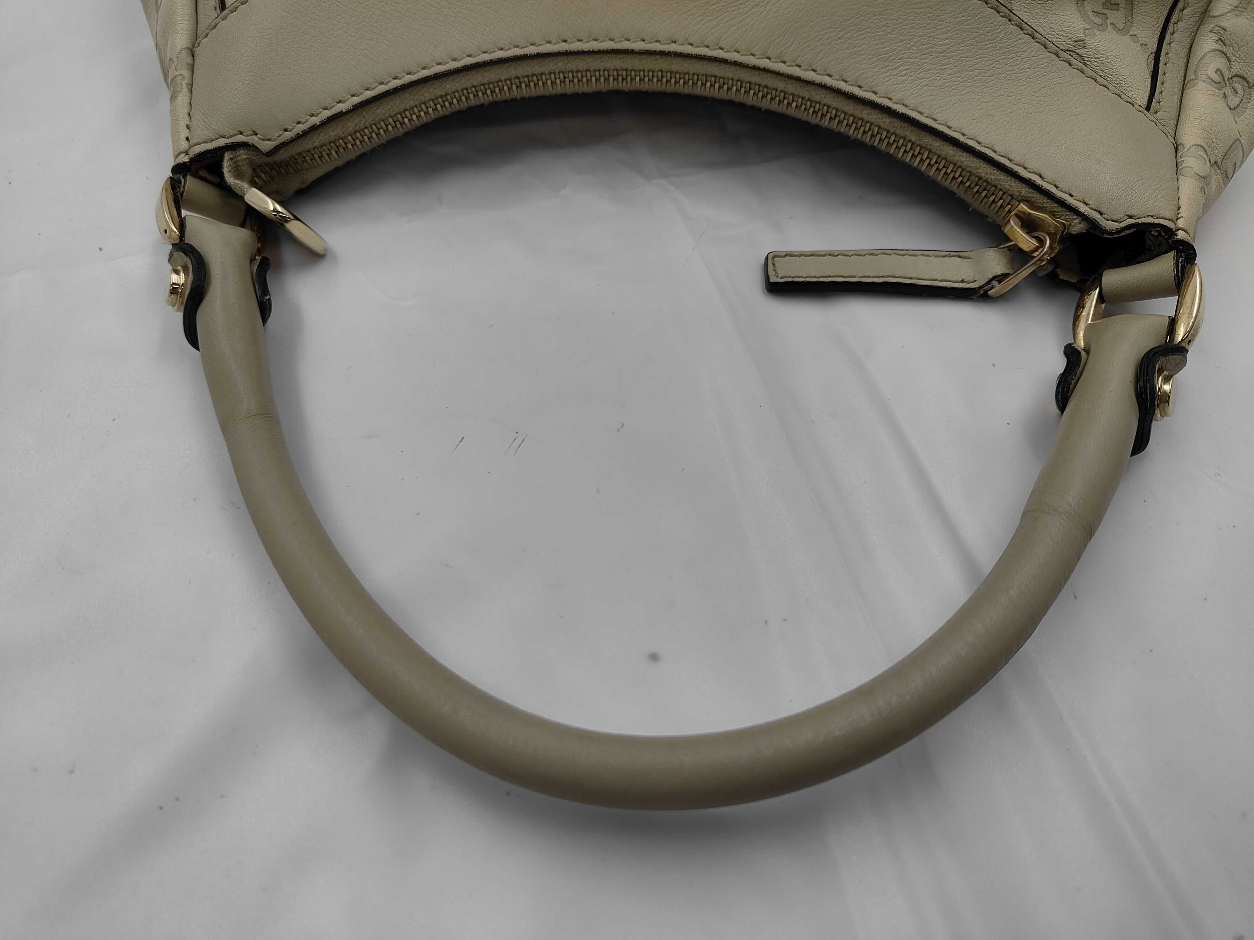 White Leather D-Buckle Shoulder Bag (Handbag) — view 3