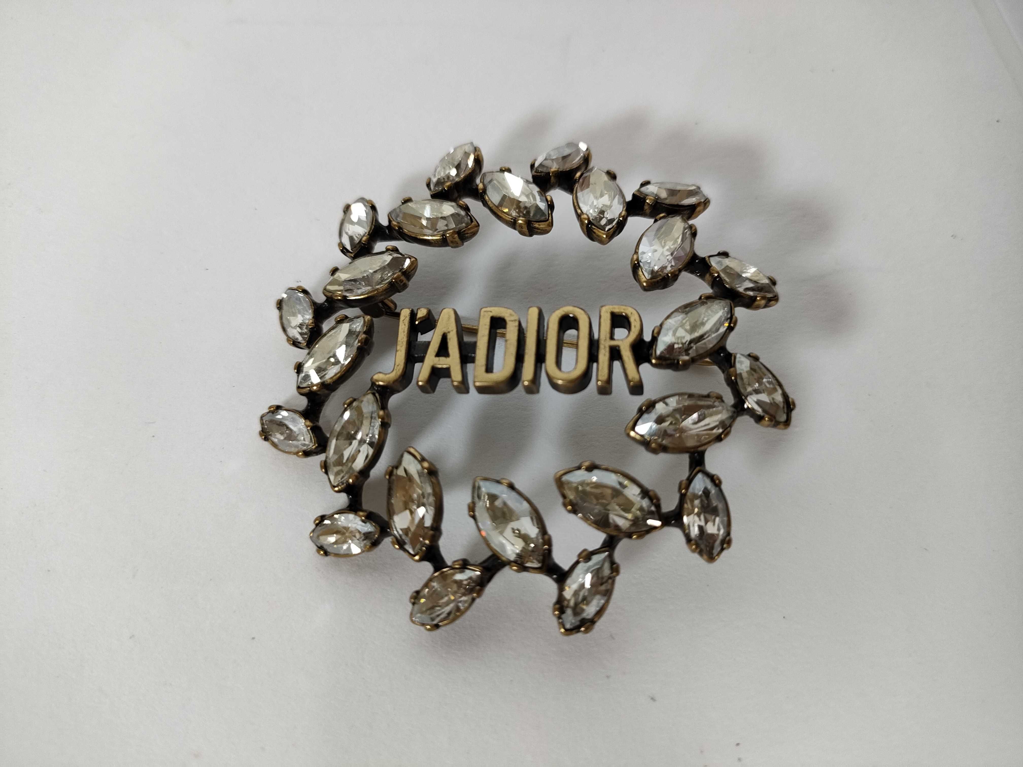 JADIOR GP Rhinestone Brooch