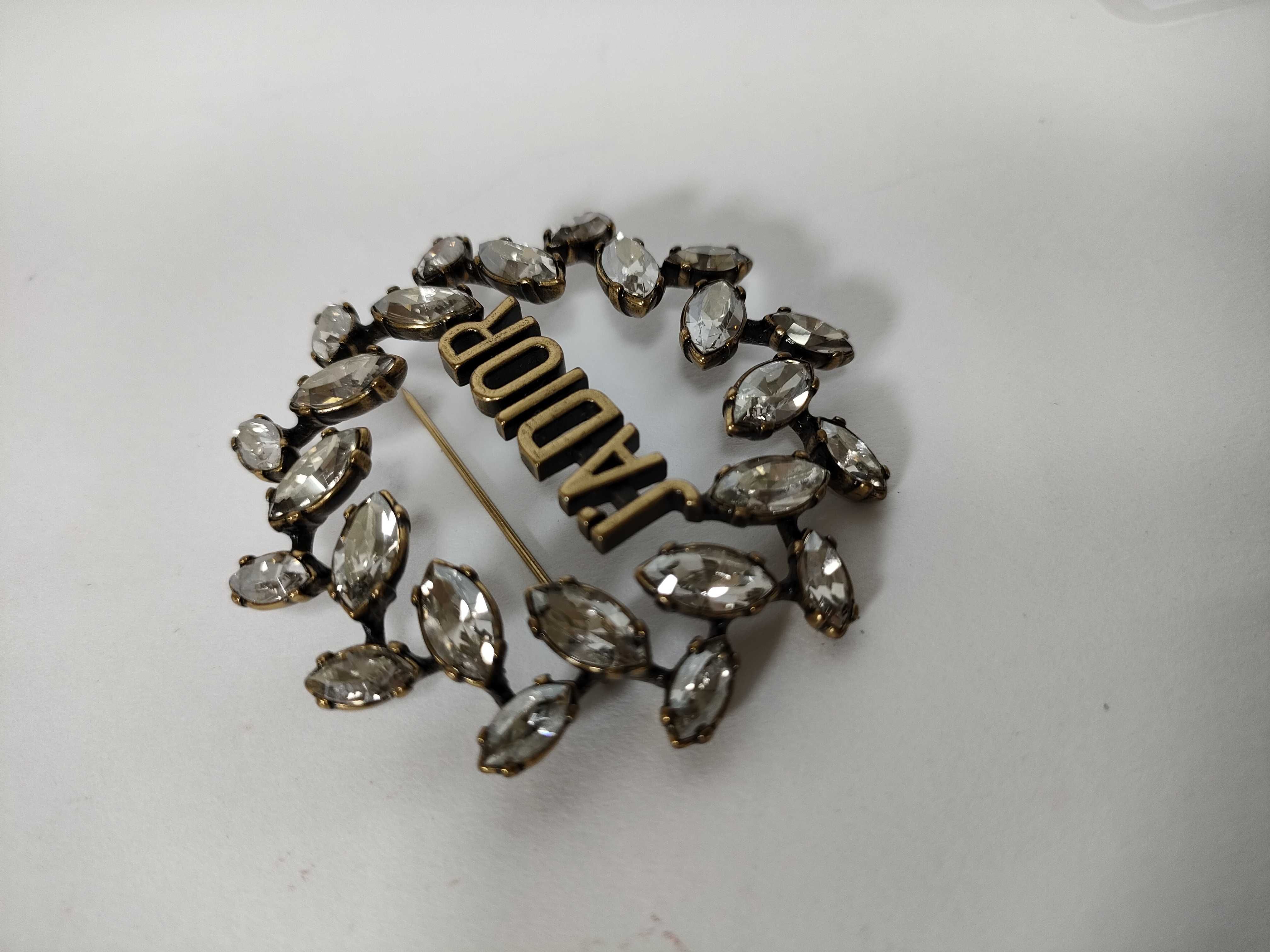 JADIOR GP Rhinestone Brooch — view 8