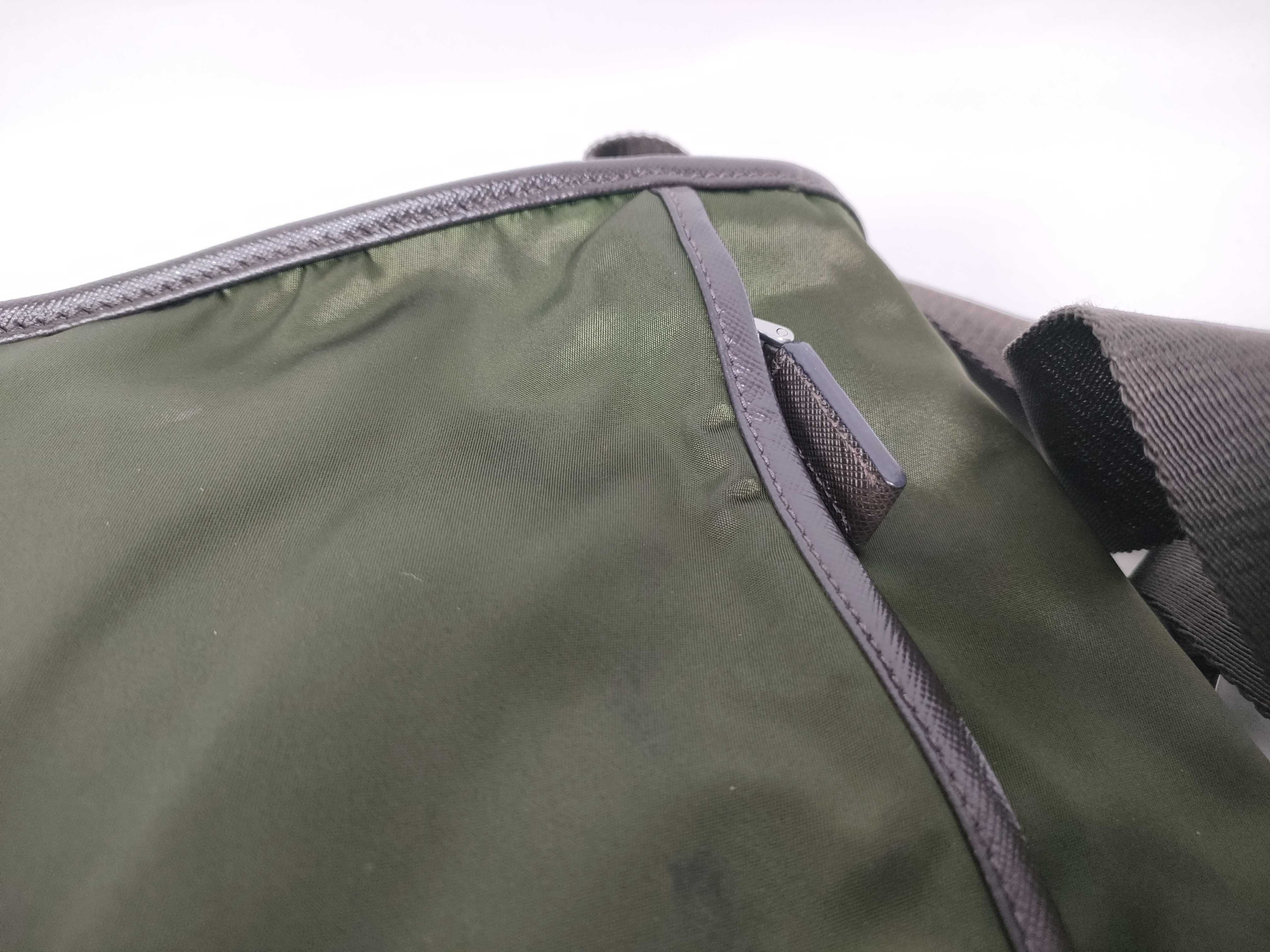 (Prada) Current model shoulder bag, Saffiano nylon, triangular logo shoulder bag — view 11