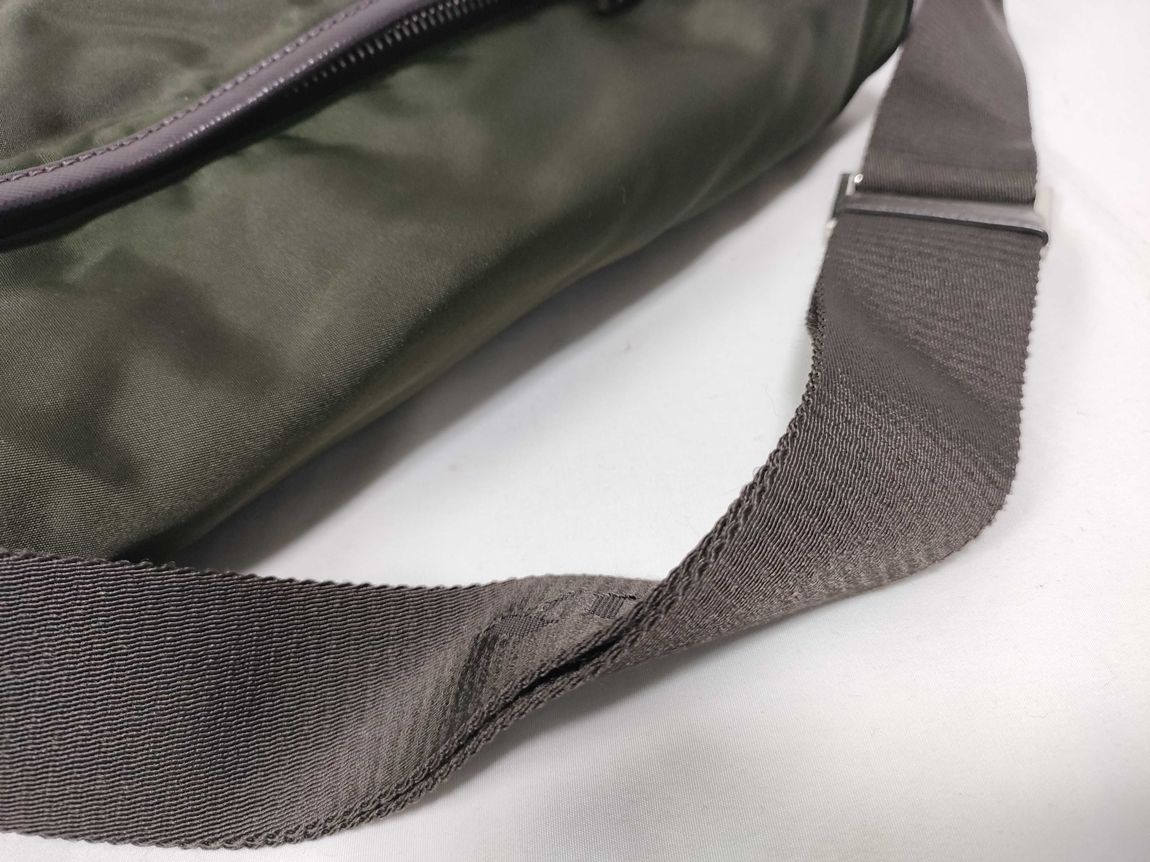 (Prada) Current model shoulder bag, Saffiano nylon, triangular logo shoulder bag — view 9