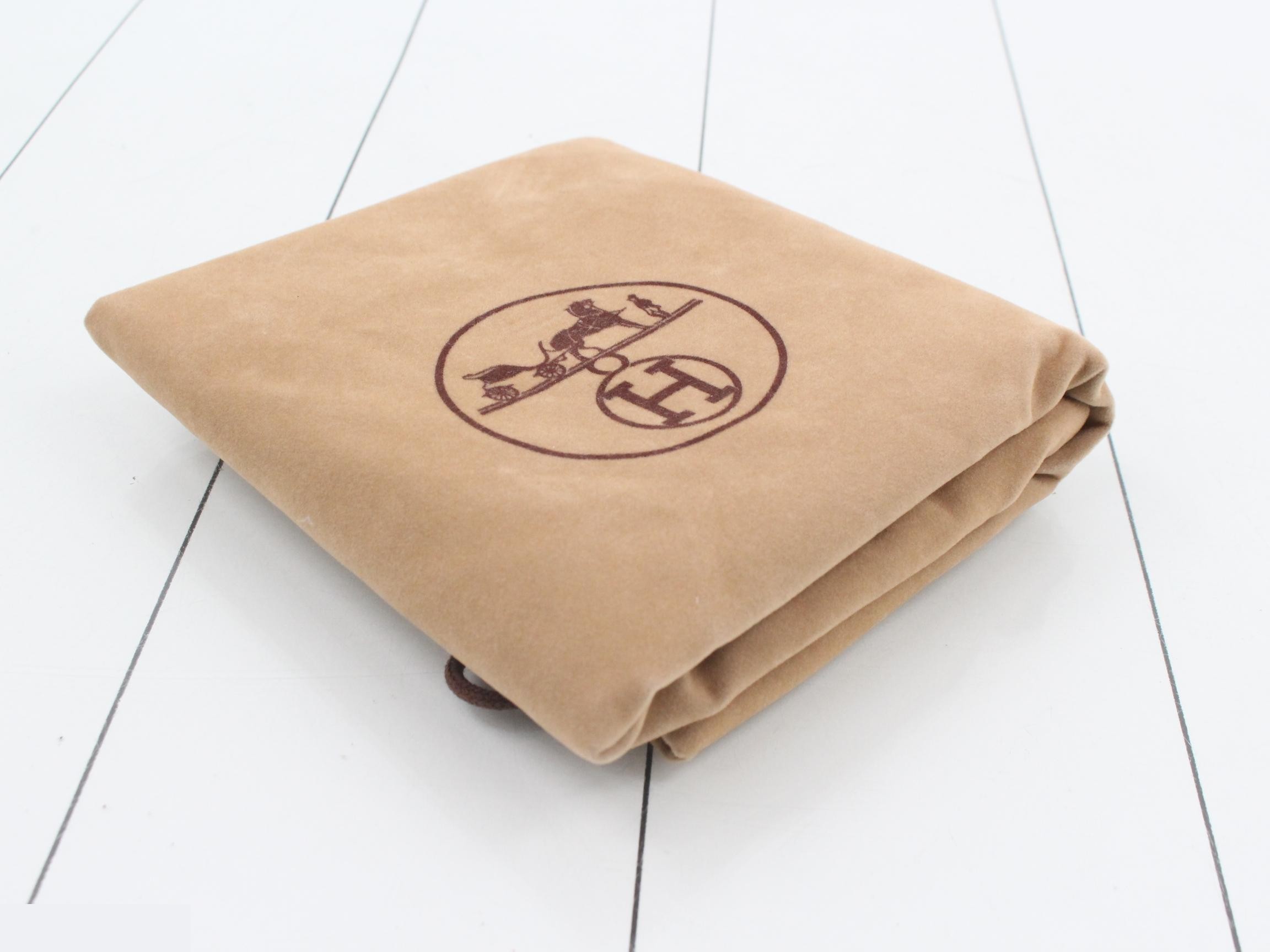 Ailebag Ad Pouch — view 7