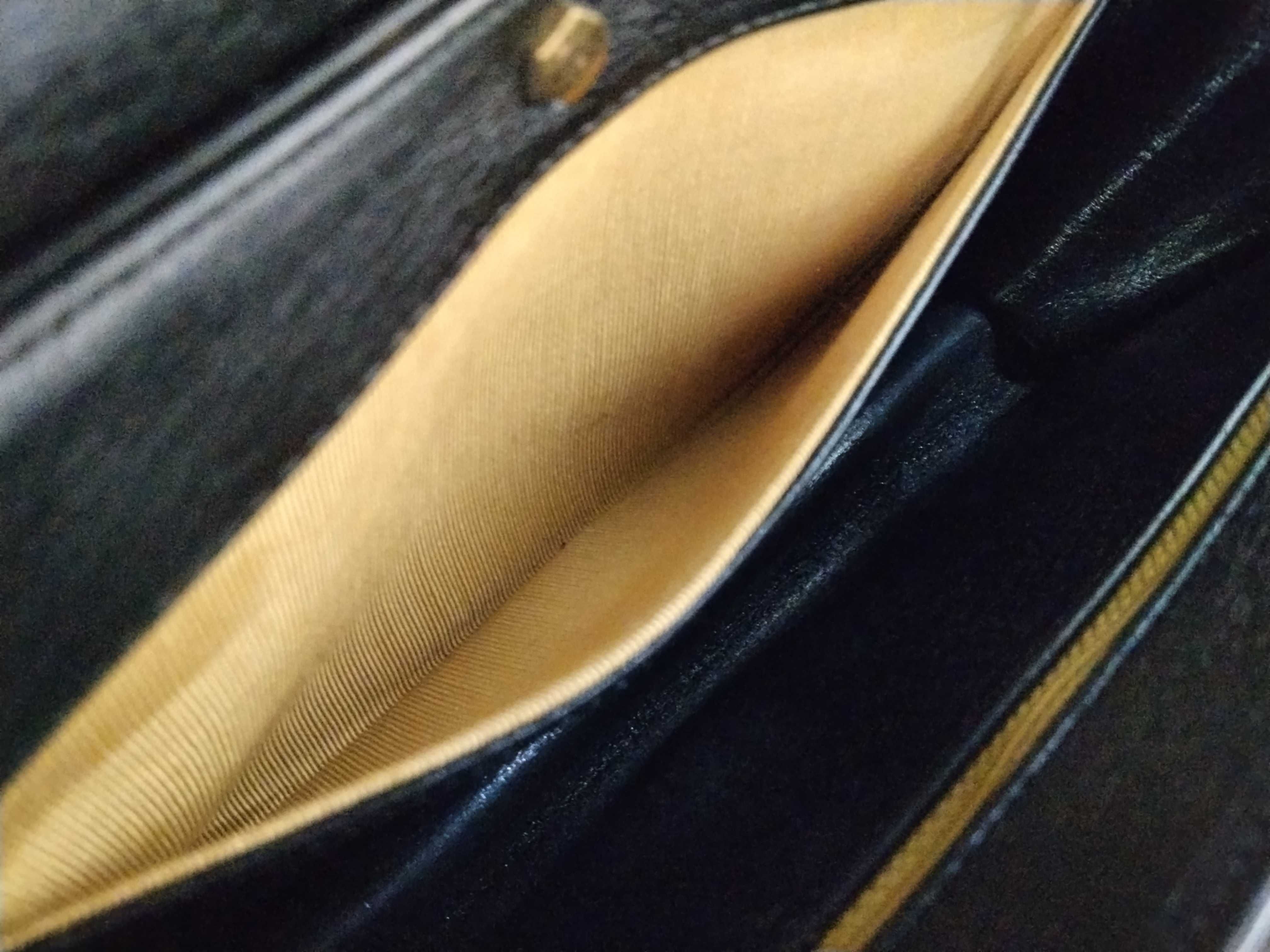 calfskin shoulder bag — view 14