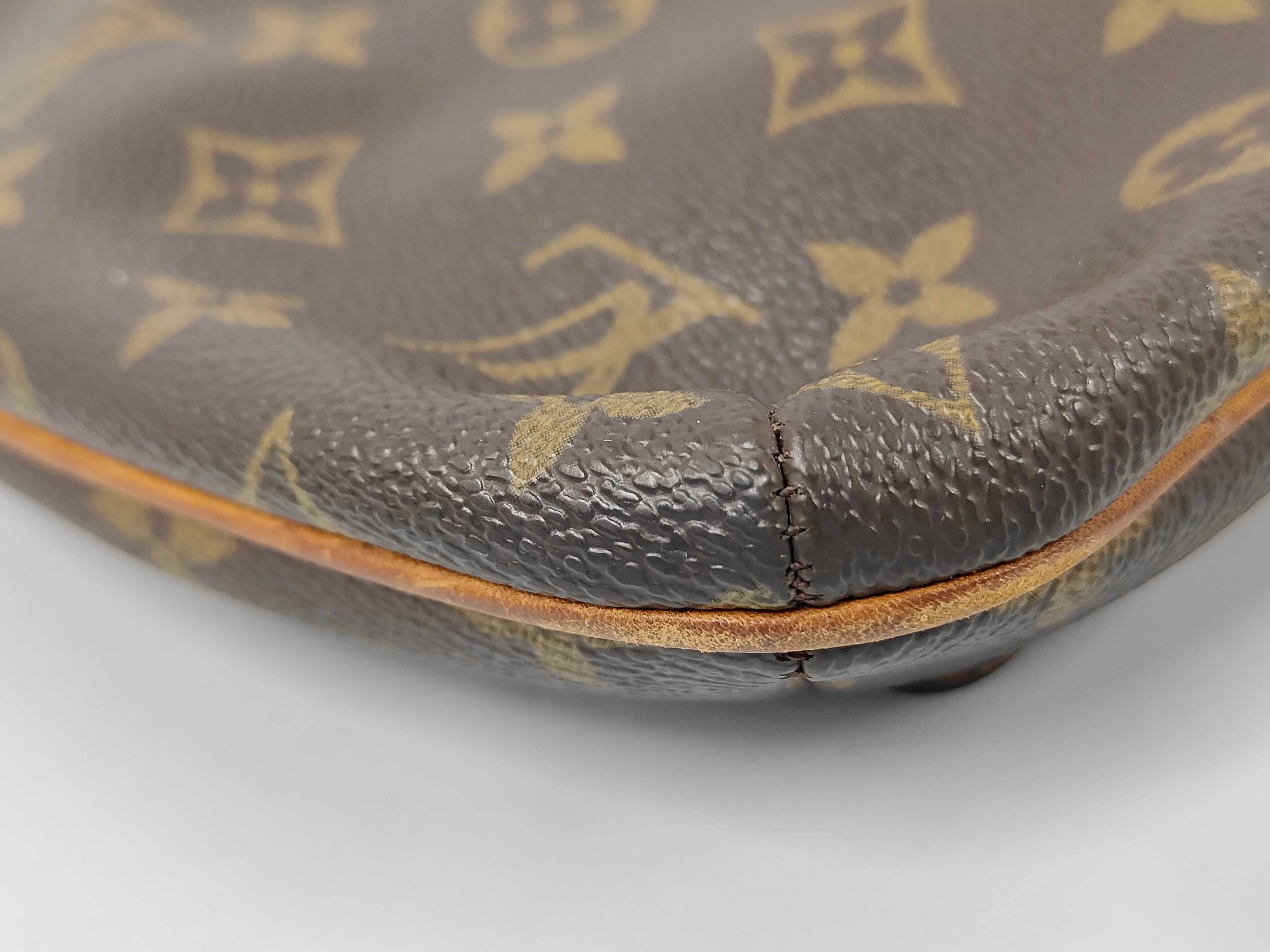 M51388 Monogram Musette Tango Long Shoulder Bag — view 4