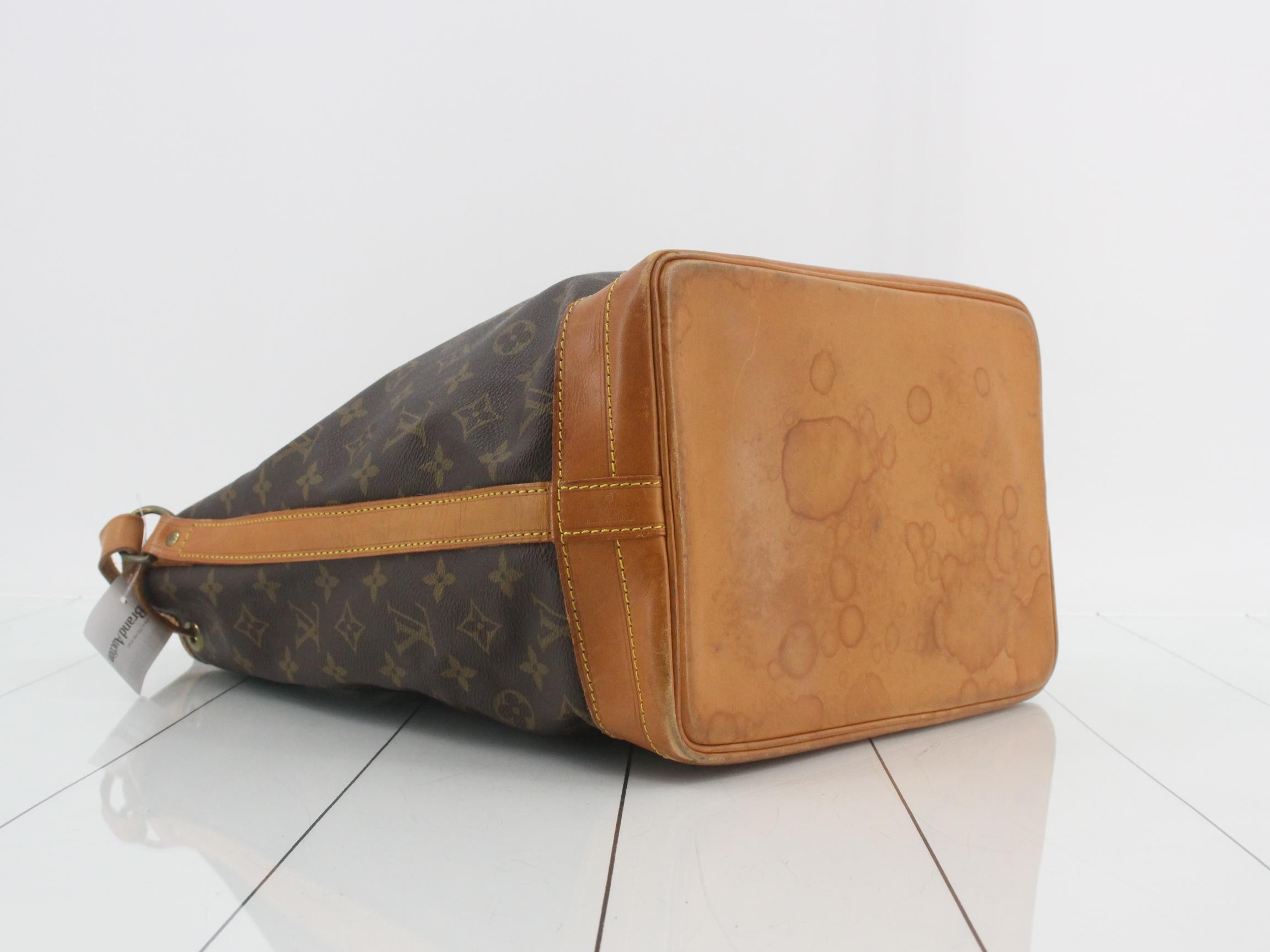Noe A2874 — view 5